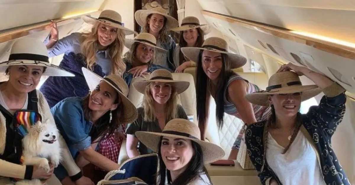 En 2019 la conductora, y algunas de sus amigas, hicieron un exclusivo viaje a Acapulco, al que se fueron en un avión privado. 