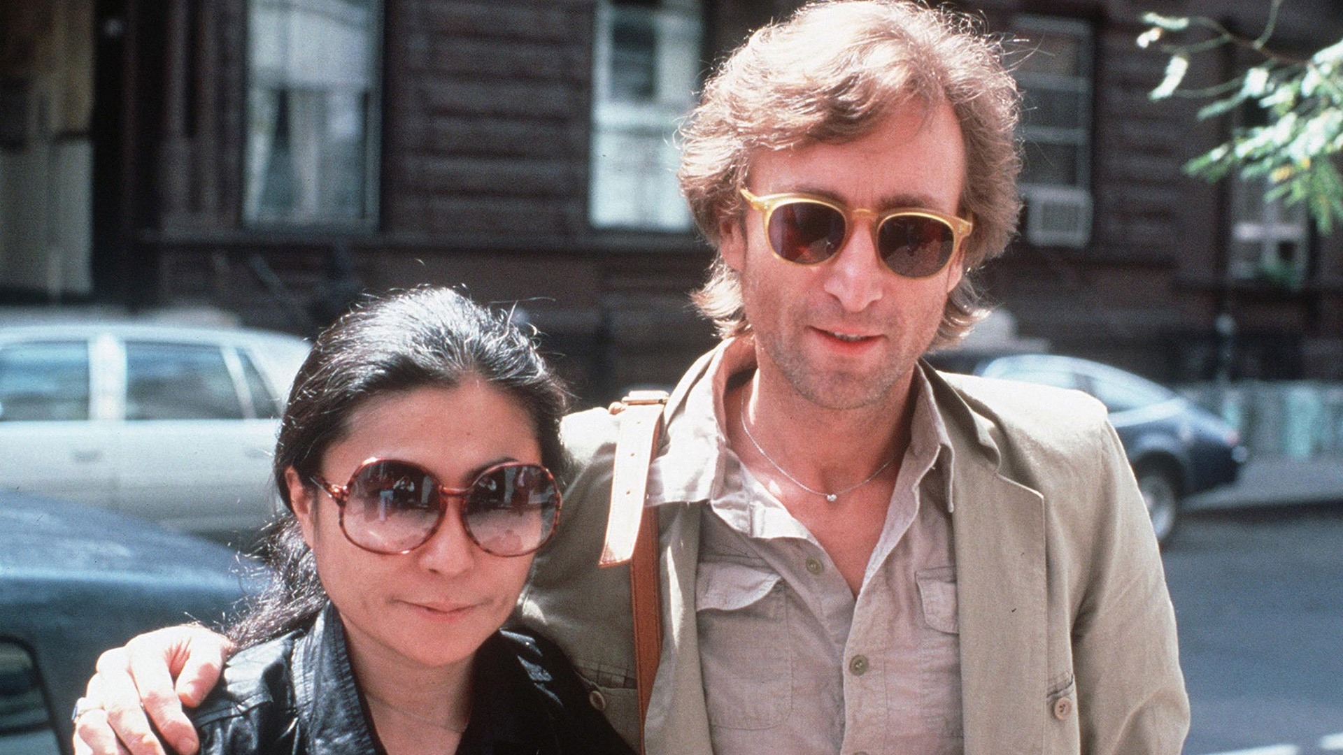 El 22 de agosto de 1980 John Lennon y Yoko Ono entrando en The Hit Factory, el estudio neoyorquino donde grabaron Double Fantasy AP