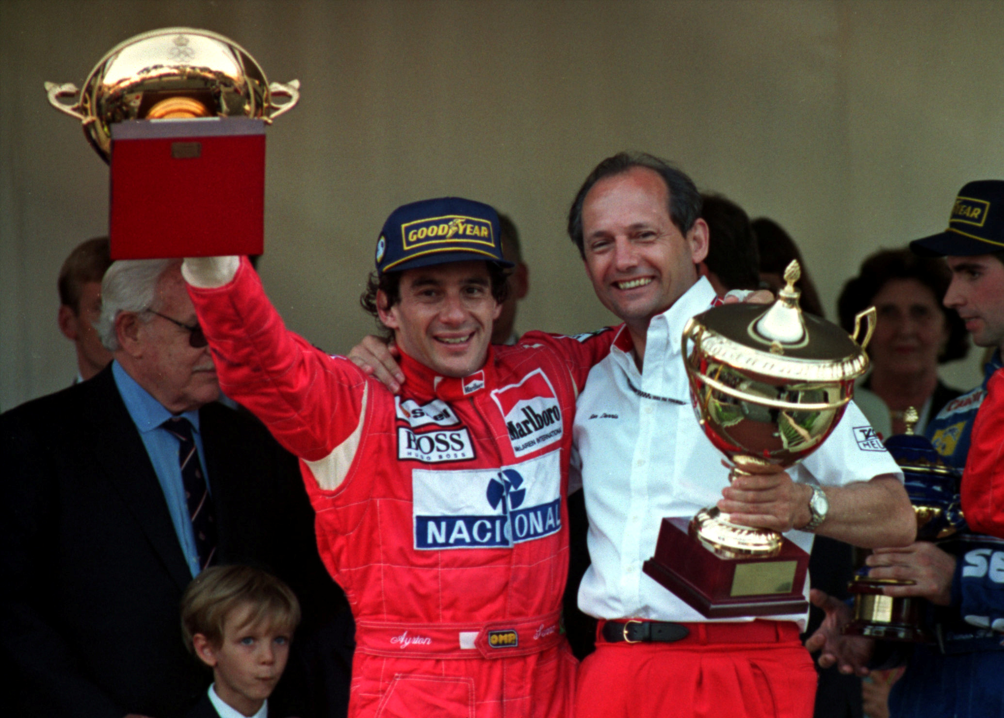 A 30 años de la muerte de Ayrton Senna: por qué se convirtió en un mito de  la Fórmula 1 que supera lo deportivo - Infobae