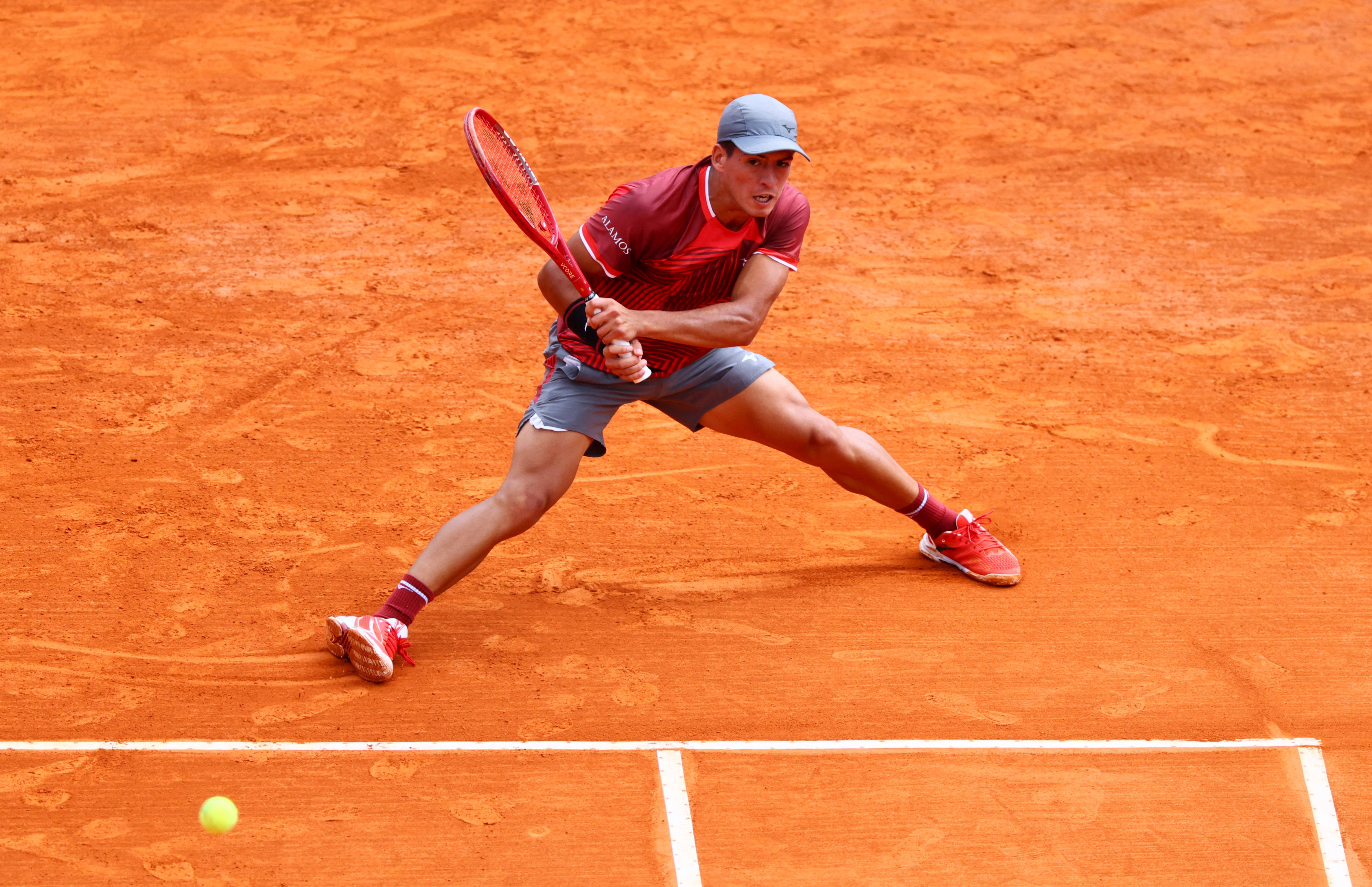 Qui&eacute;nes son los cuatro argentinos que salen a escena en Barcelona: hora y c&oacute;mo ver los partidos
