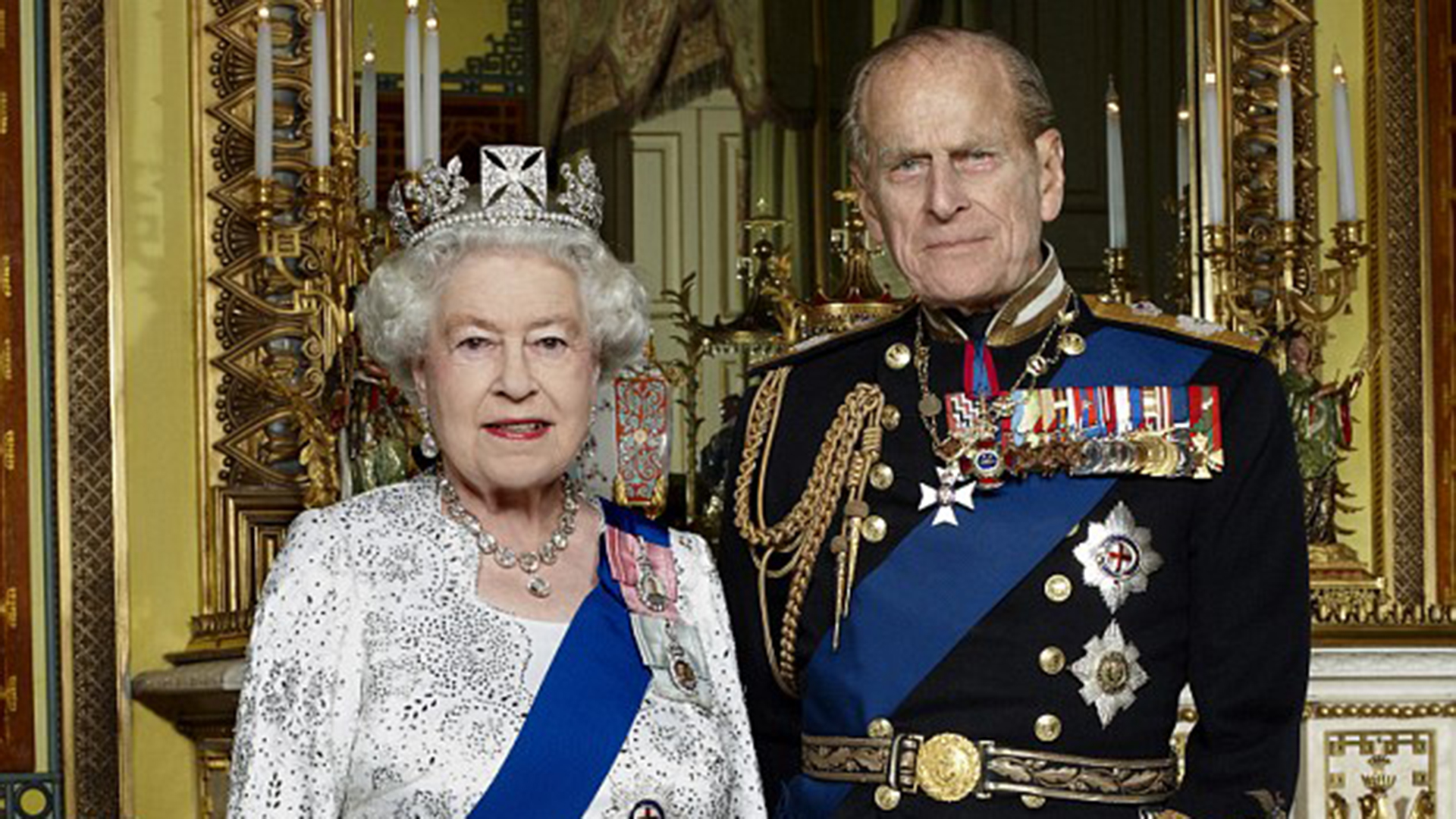 La reina Isabel II y el duque de Edimburgo -pese a las infidelidades de Felipe- estuvieron casados por 68 años. Se casaron el 20 de noviembre de 1947 en la abadía de Westminster (CAMERA PRESS/John Swannell)