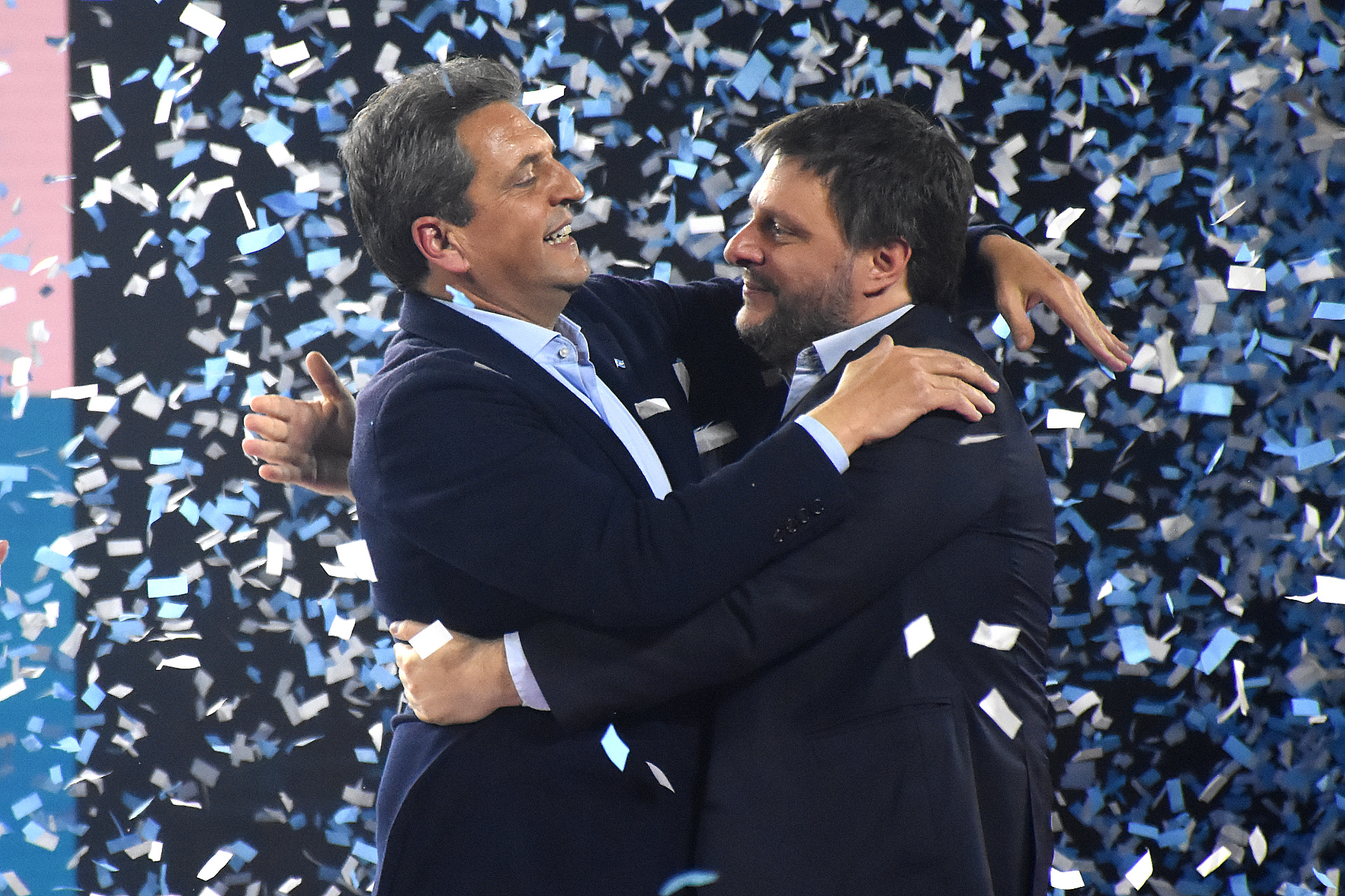 Massa y Santoro cerraron la campaña en CABA: “Tienen la oportunidad de  decir que no les gusta votar al primo de Macri” - Infobae