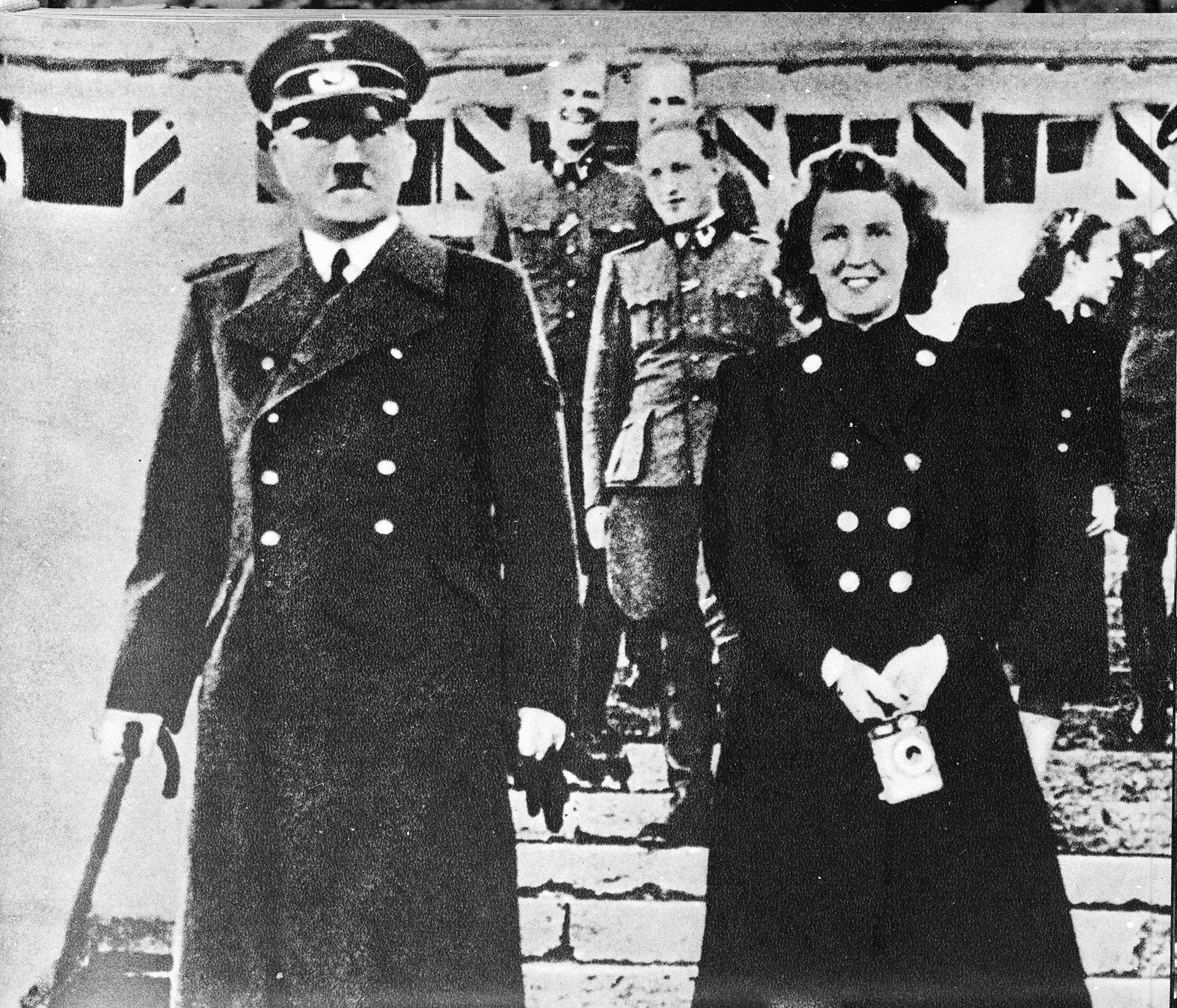 El diario íntimo de Eva Braun: enamorada de Hitler y amante ignorada,  eligió morir con él en el búnker - Infobae