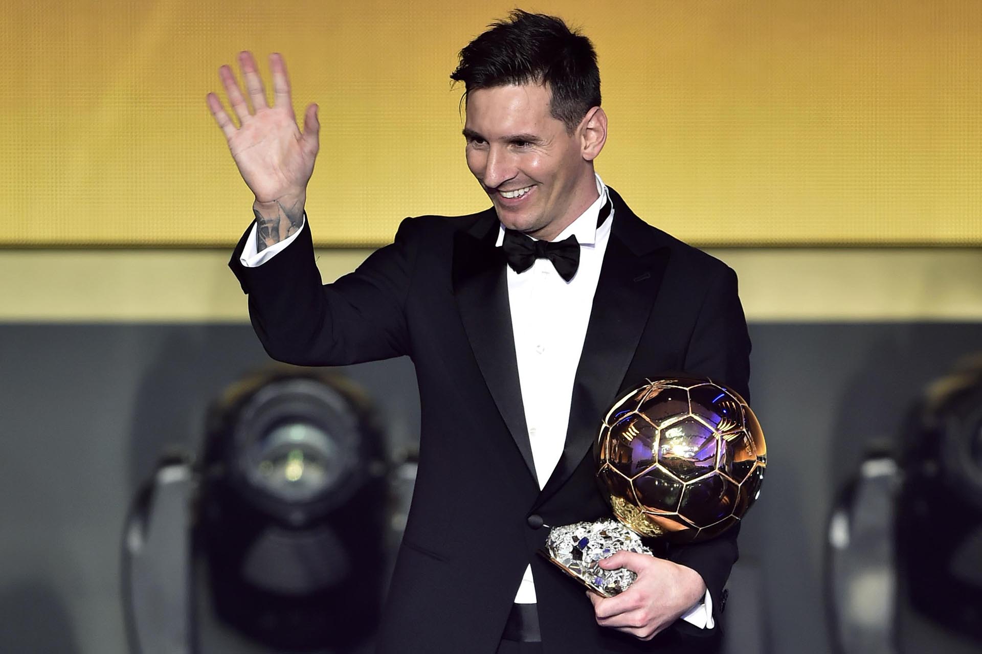 Enero del 2016, Leo alzó otro Balón de Oro