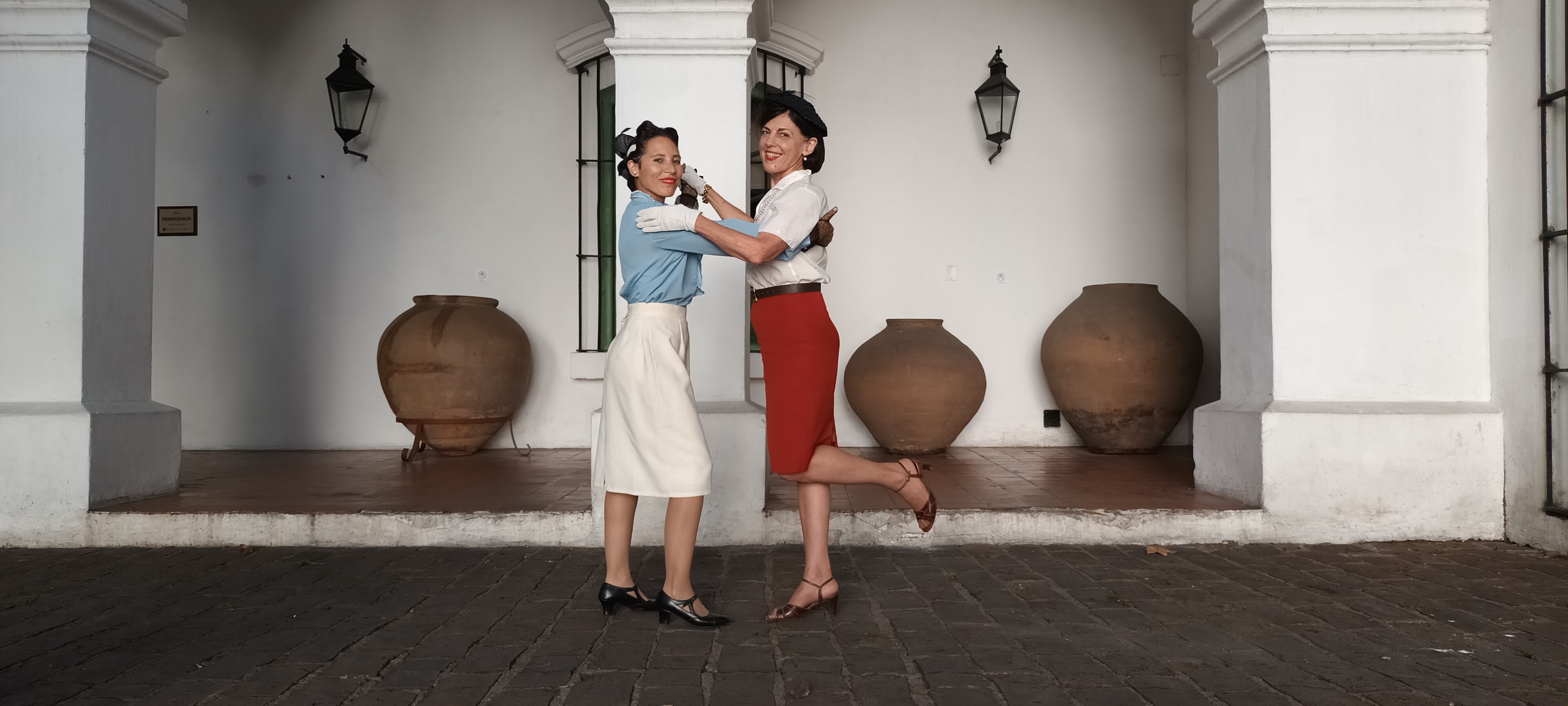 Noche porte&ntilde;a en el Cabildo: orquesta en vivo, vestimenta de los a&ntilde;os dorados y comunidad reunida bajo el tango