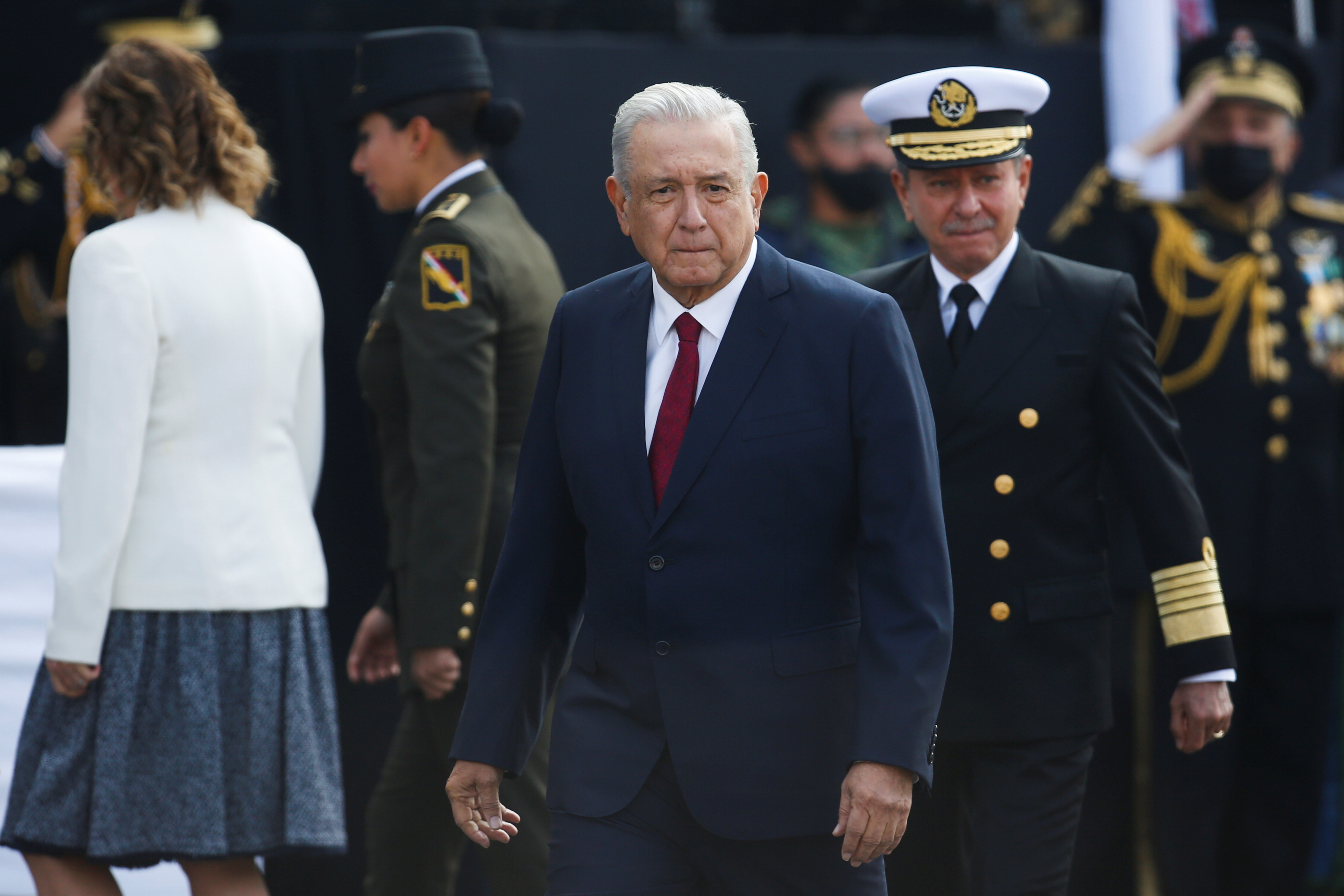 López Obrador durante la conmemoración del 111 aniversario de la Revolución Mexicana (Foto: Reuters / Gustavo Graf)