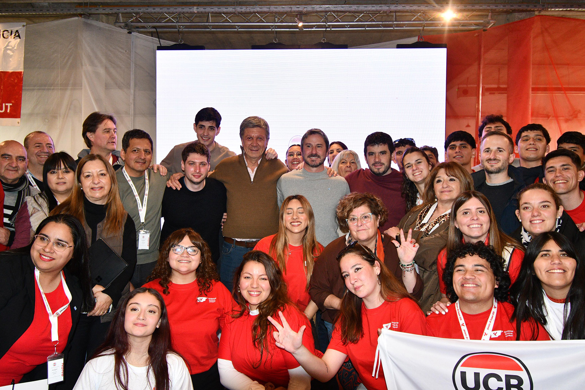 Con una gira patagónica, el presidente de la UCR llamó a "construir una alternativa nacional"