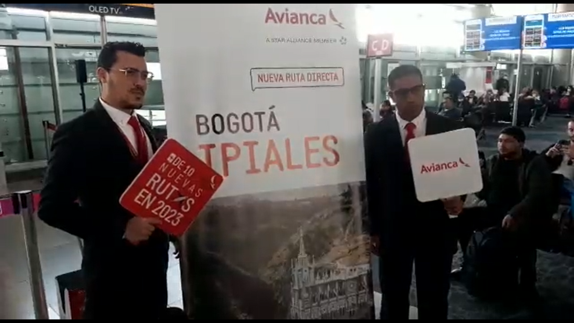 Avianca inaugura nueva trayectoria de Bogotá-Ipiales-Bogotá / @MinTransporteCo-Twitter