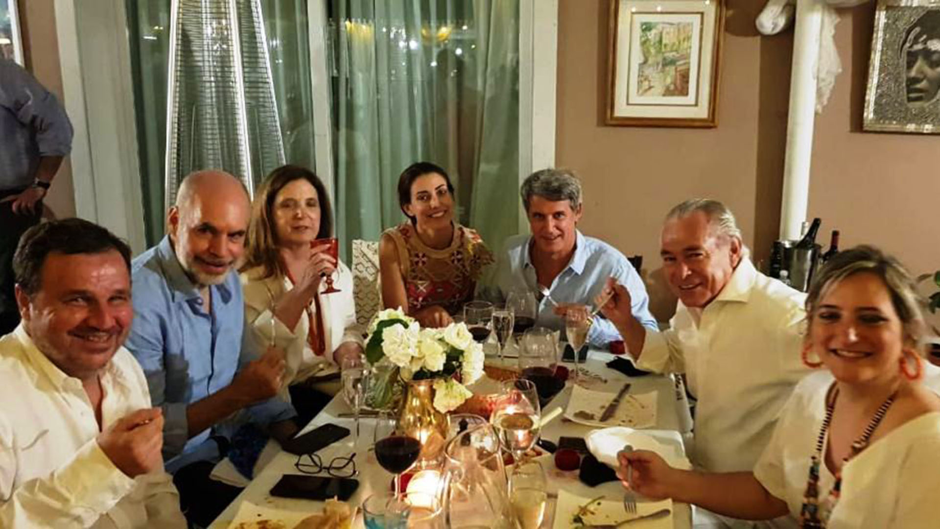 Horacio Rodríguez Larreta, Alfonso Prat Gay, Mario Barletta y Pedro Lacoste, en la fiesta de cumpleaños de Elisa Carrió