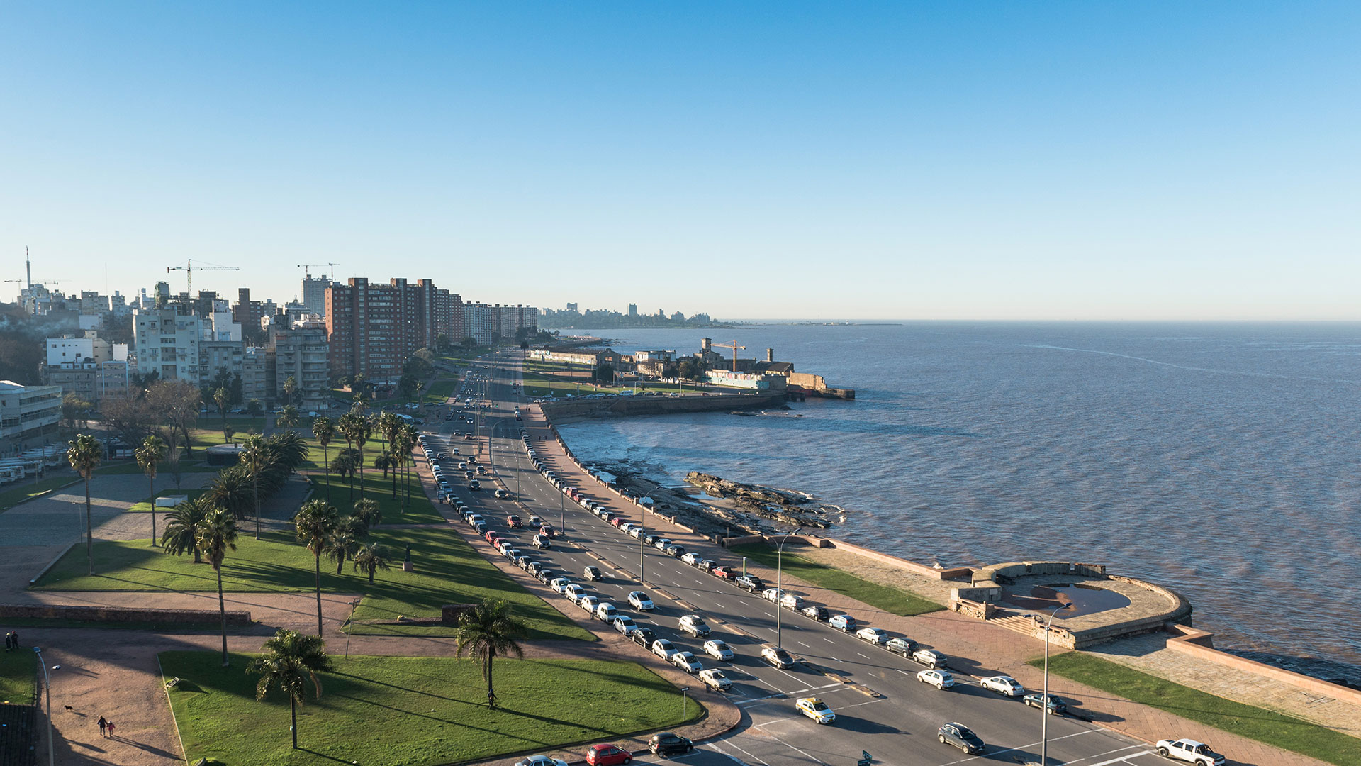 Montevideo, la capital de Uurugya, es uno de los destinos elegidos por empresas y freelancers