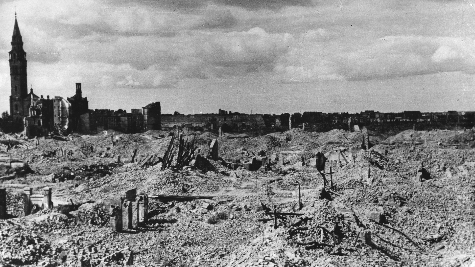 Varsovia en llamas: el levantamiento civil más grande de la historia y la  cruenta represalia del nazismo - Infobae