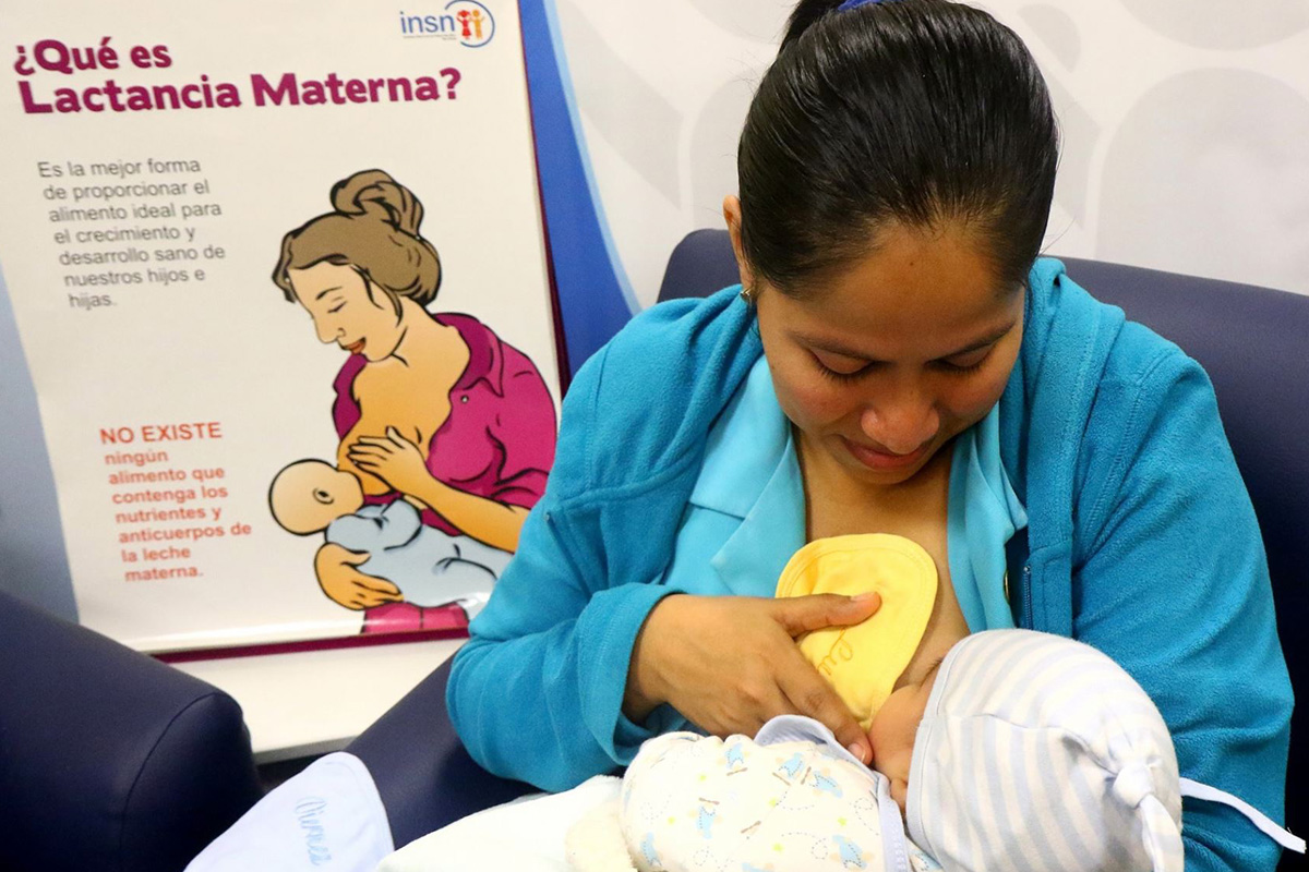 Oficializan ley que implementa bancos de leche materna en Perú