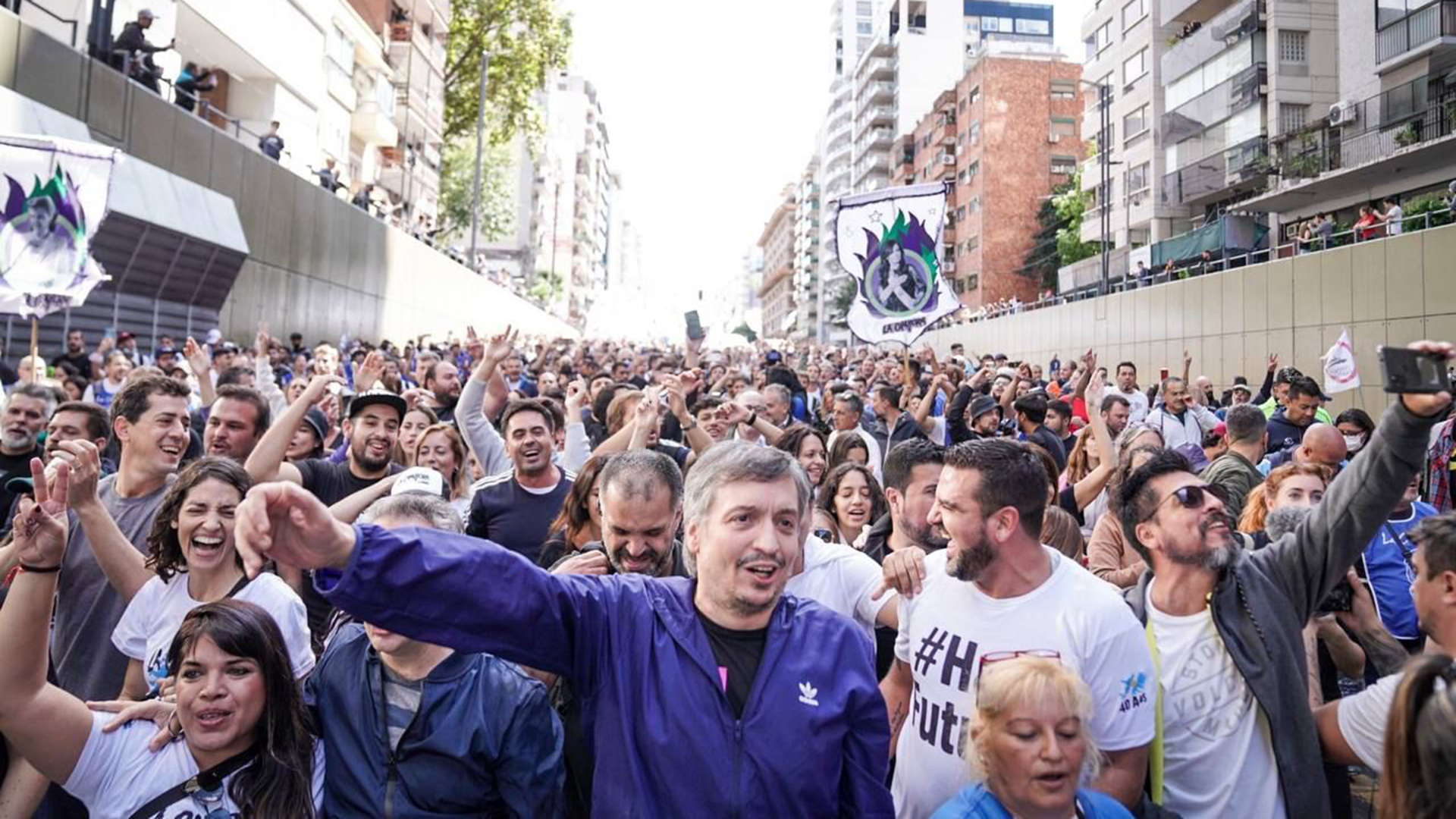 Máximo Kirchner encabeza la marcha de la Cámpora por el Día de la memoria