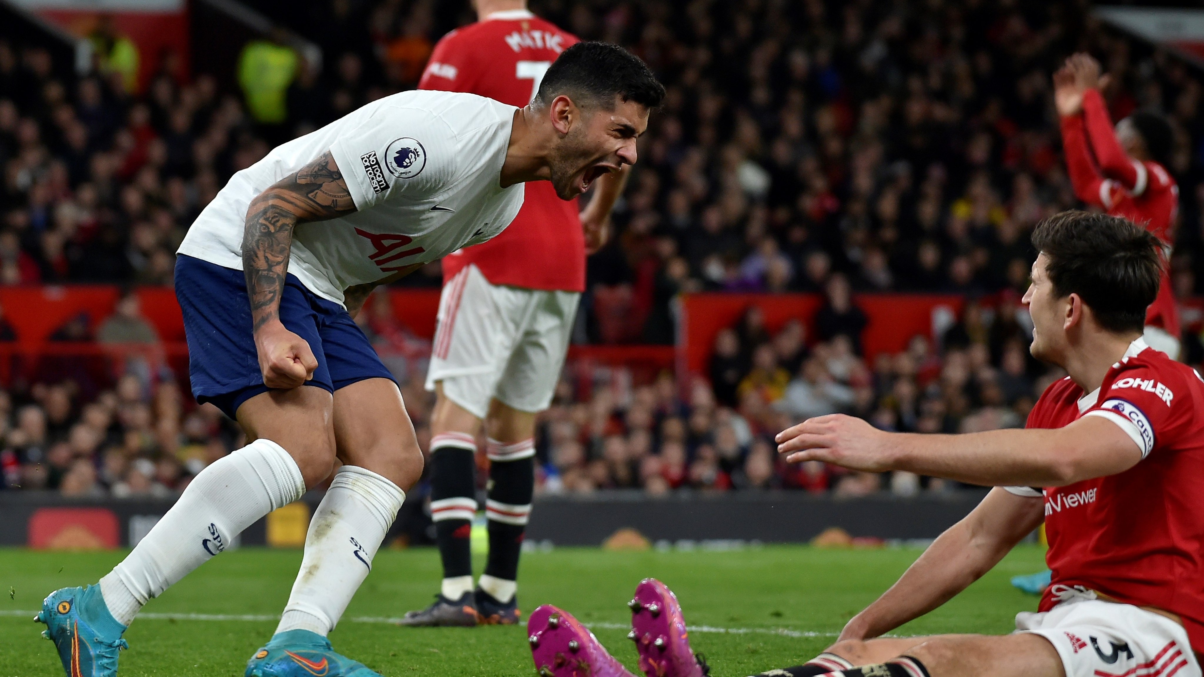 Polémico festejo del Cuti Romero: le gritó el gol en la cara a Maguire tras el empate de Tottenham ante Manchester United