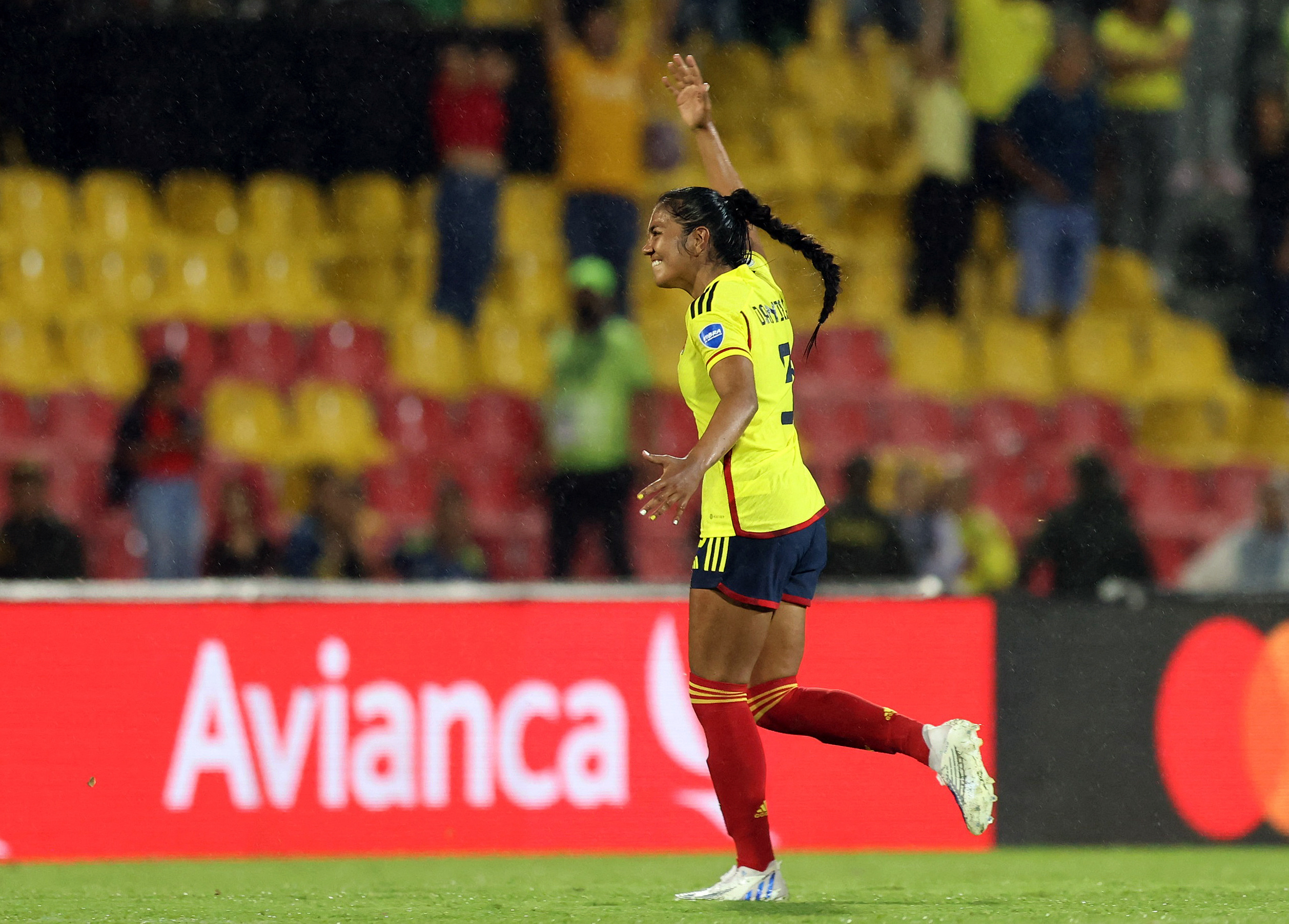 Soccer Football - Women's Copa America - Semi Final - Colombia v Argentina - Estadio Alfonso Lopez, Bucaramanga, Colombia - July 25, 2022 Colombia's Daniela Arias celebrates after the match REUTERS/Luisa Gonzalez