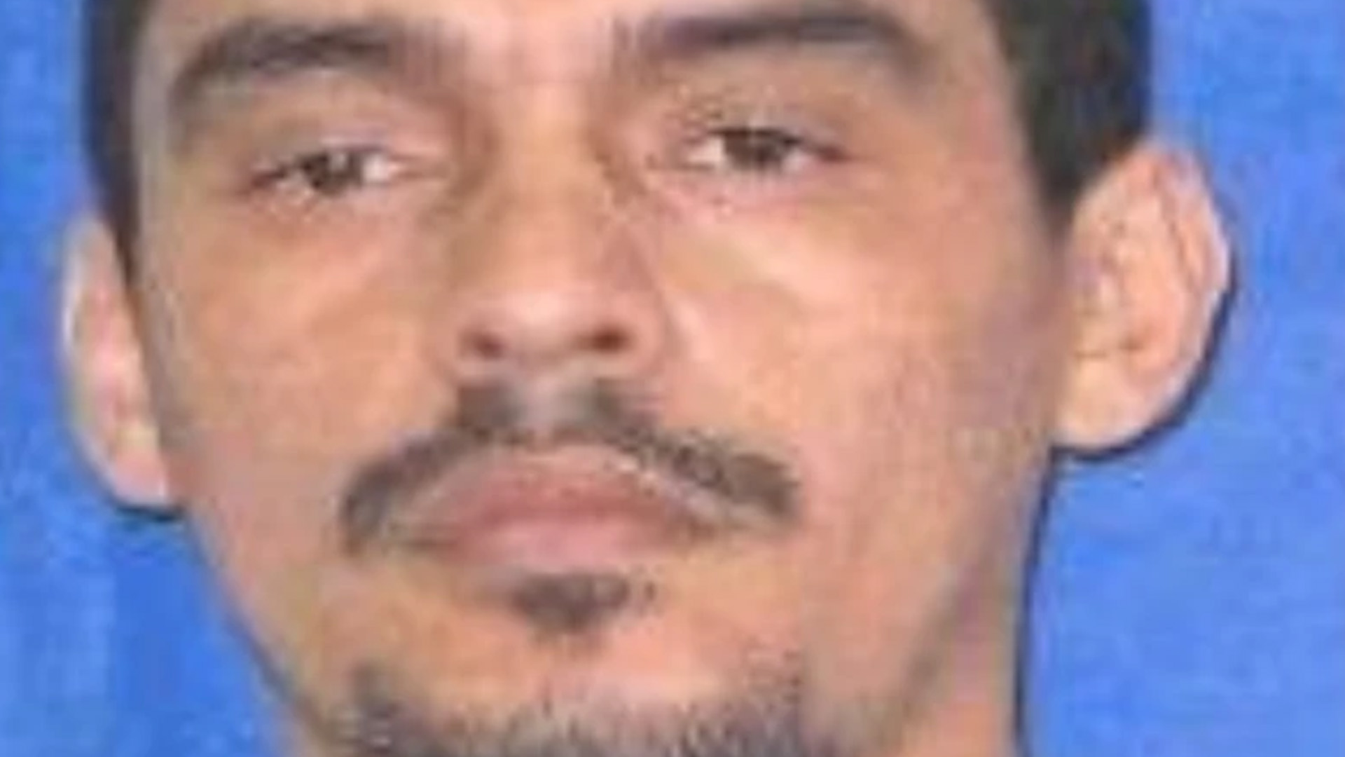 Hurlingham: buscan a un hombre por un feroz ataque a tiros que terminó con un muerto y un herido