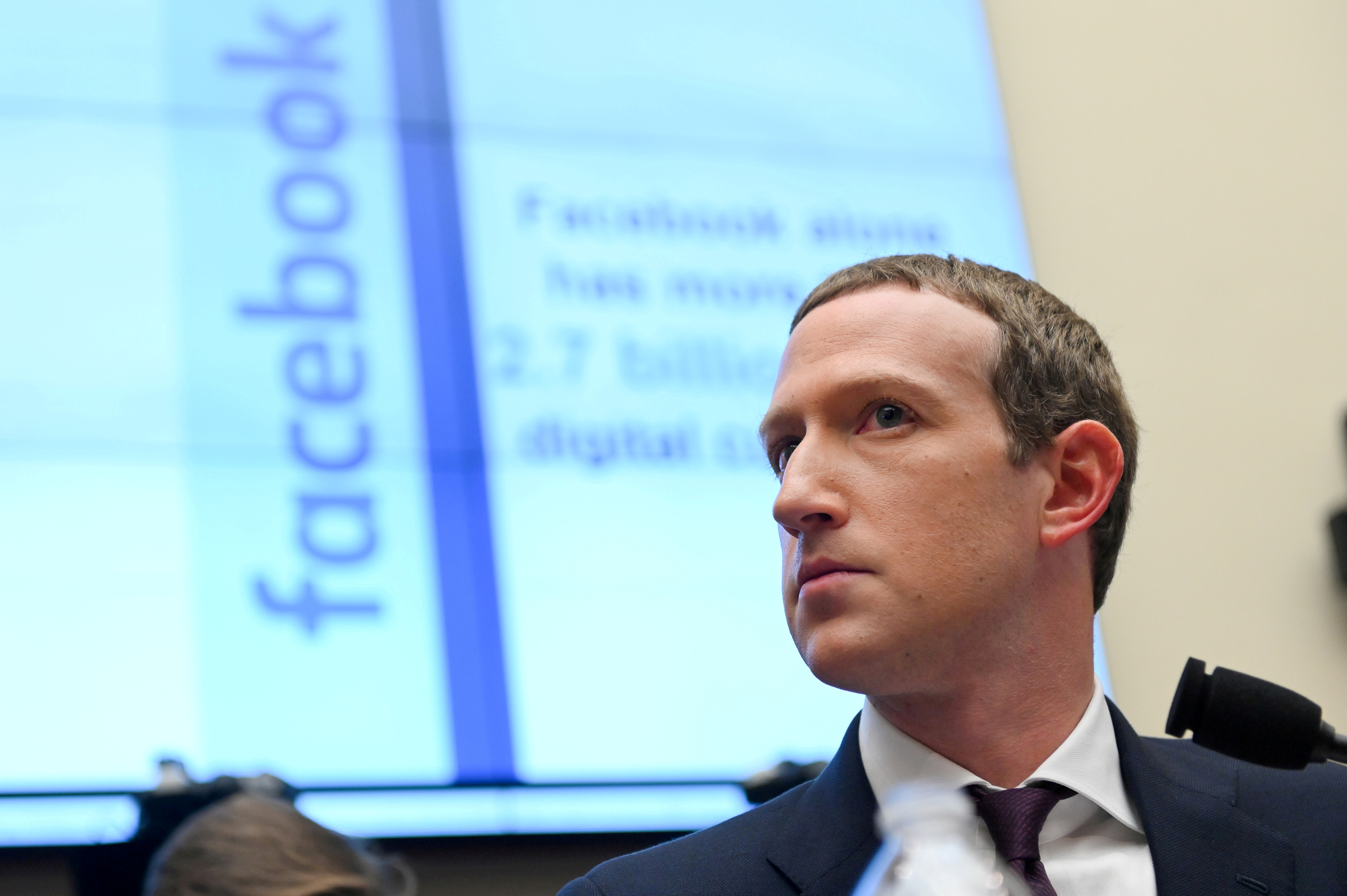 El CEO de Facebook, Mark Zuckerberg, criticó a Apple por el cambio en su política de privacidad (REUTERS/Erin Scott/File Photo/File Photo)