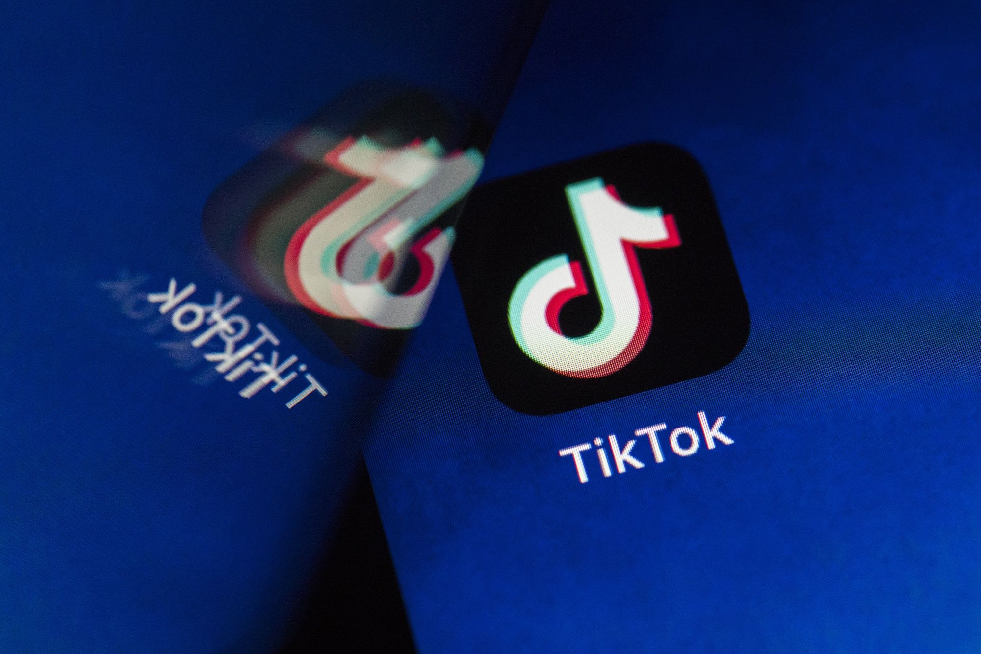 En Washington, un ex gerente de TikTok está luchando en secreto contra la empresa china