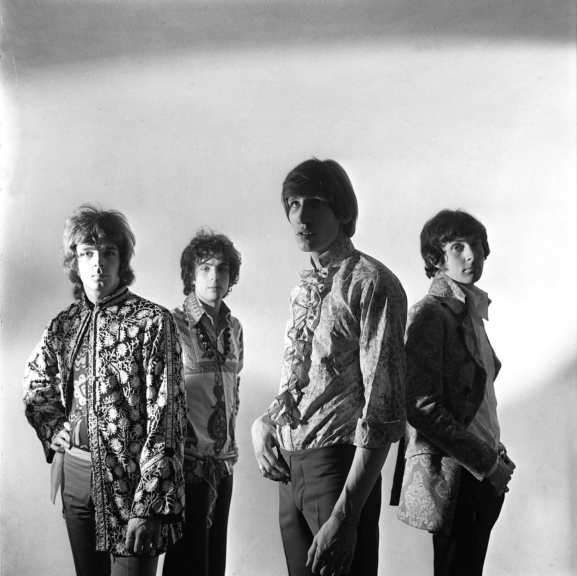 Syd Barrett, el fundador de Pink Floyd, cumpliría 75 años: los ácidos que  consumieron su mente y la desconexión con el mundo - Infobae