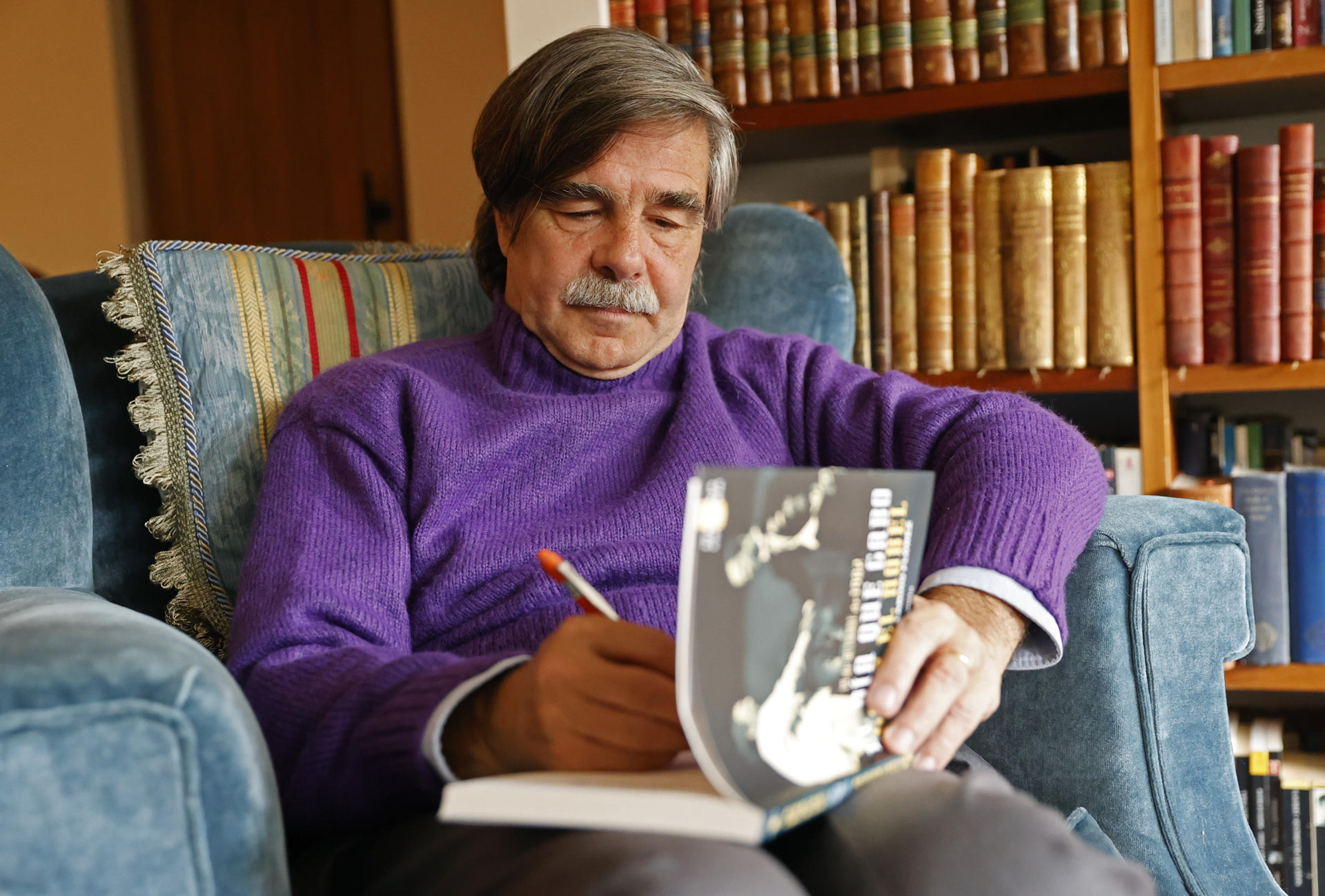El escritor colombiano Gonzalo Mallarino Flórez estuvo en 1982 en Estocolmo con García Márquez. (EFE/ Mauricio Dueñas Castañeda)
