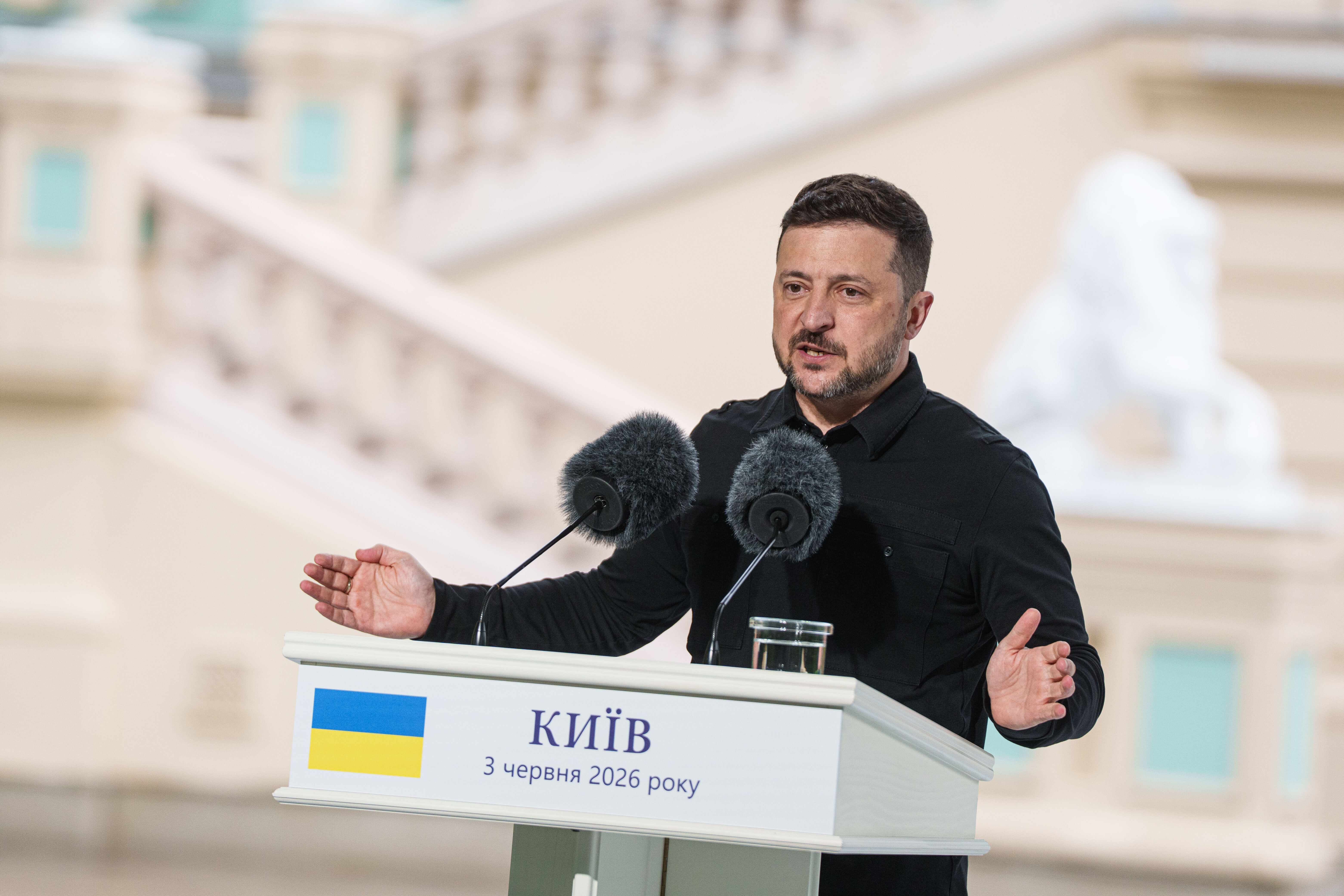 El mensaje de Zelensky tras el ataque con drones a la capital de Rusia: "Si arde Ucrania va a arder Mosc&uacute;"