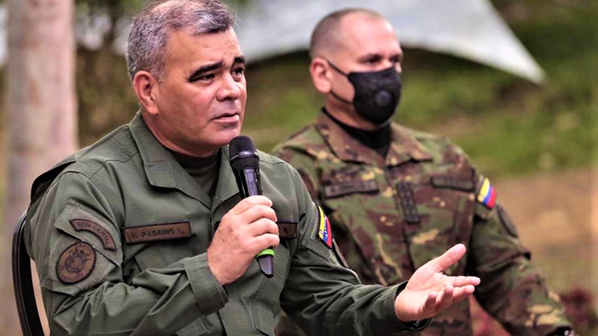 El ministro de Defensa, Vladimir Padrino López; y el comandante estratégico operacional, Remigio Ceballos