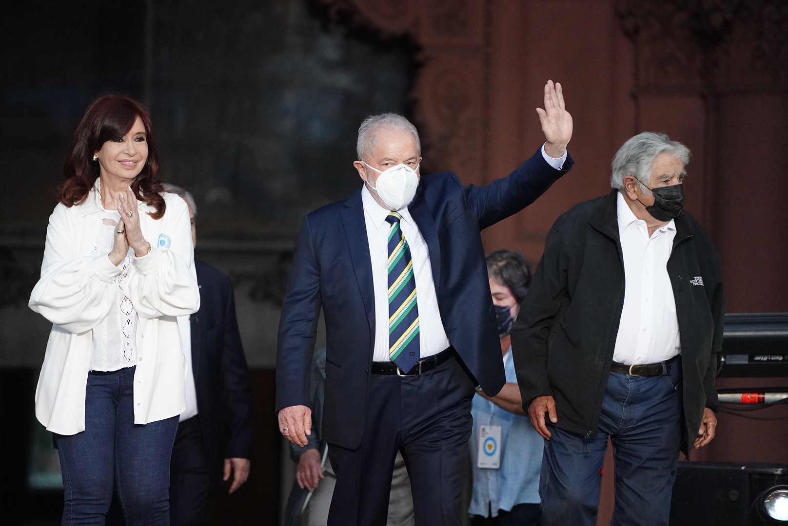 Cristina Kirchner junto a Lula Da Silva durante el acto del 10 de diciembre de 2021 en Plaza de Mayo (Franco Fafasuli)