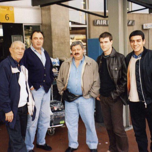 Con Enrique Macaya Márquez, Marcelo Araujo, Fernando Pacini y Walter Queijeiro (IG: @titifernandez2606)