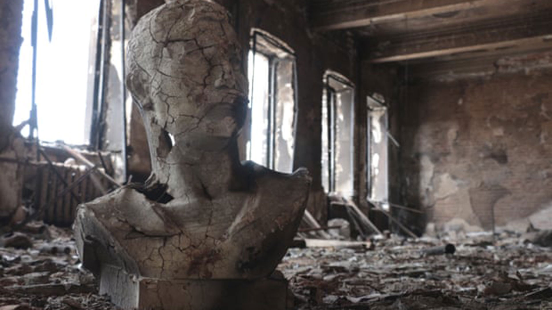 Imágenes de los museos saqueados por las tropas rusas en Ucrania