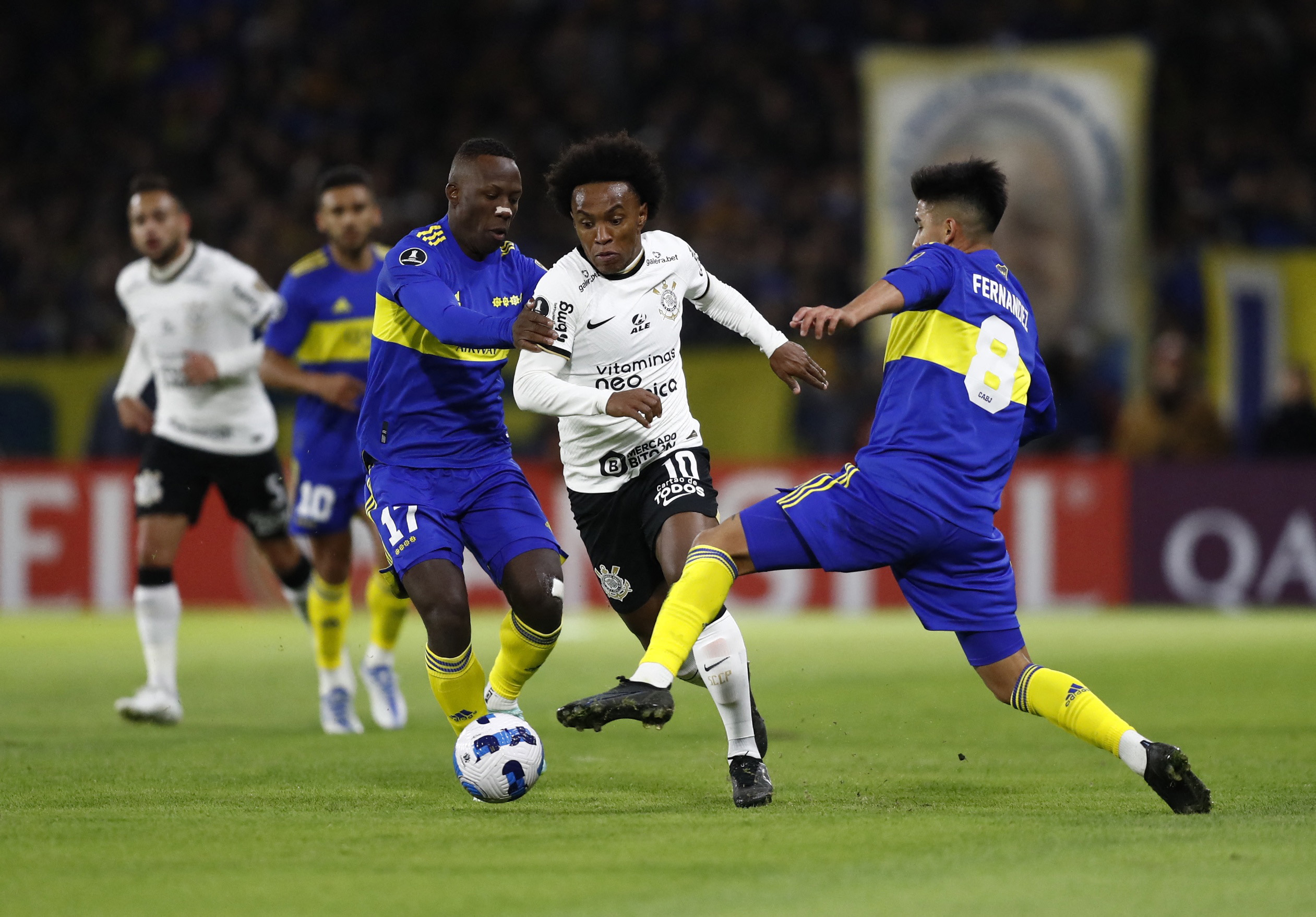 Con Advíncula y Zambrano titulares, Boca igualó 1-1 ante Corinthians por Copa Libertadores 2022