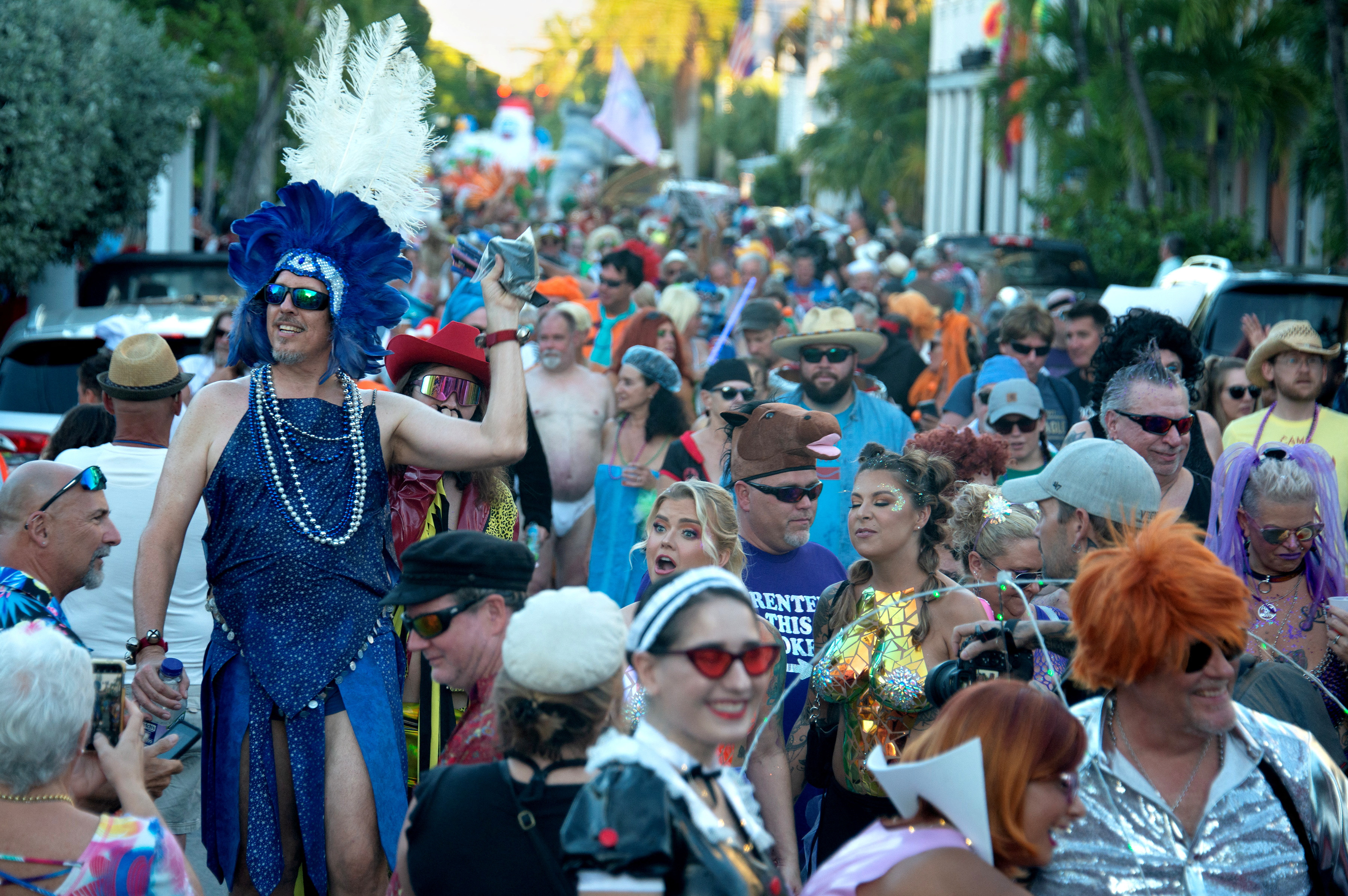 La última semana de octubre, Key West se llena de gente y colores para celebrar Fantasy Fest. (Andy Newman/Florida Keys News Bureau/Handout via REUTERS)