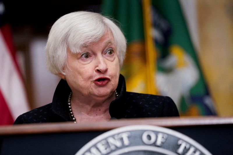 El Departamento del Tesoro estimó que en junio podrían agotarse las reservas del país (REUTERS)