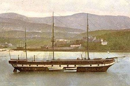 La fragata británica Clío, que inició la usurpación del archipiélago en 1833.