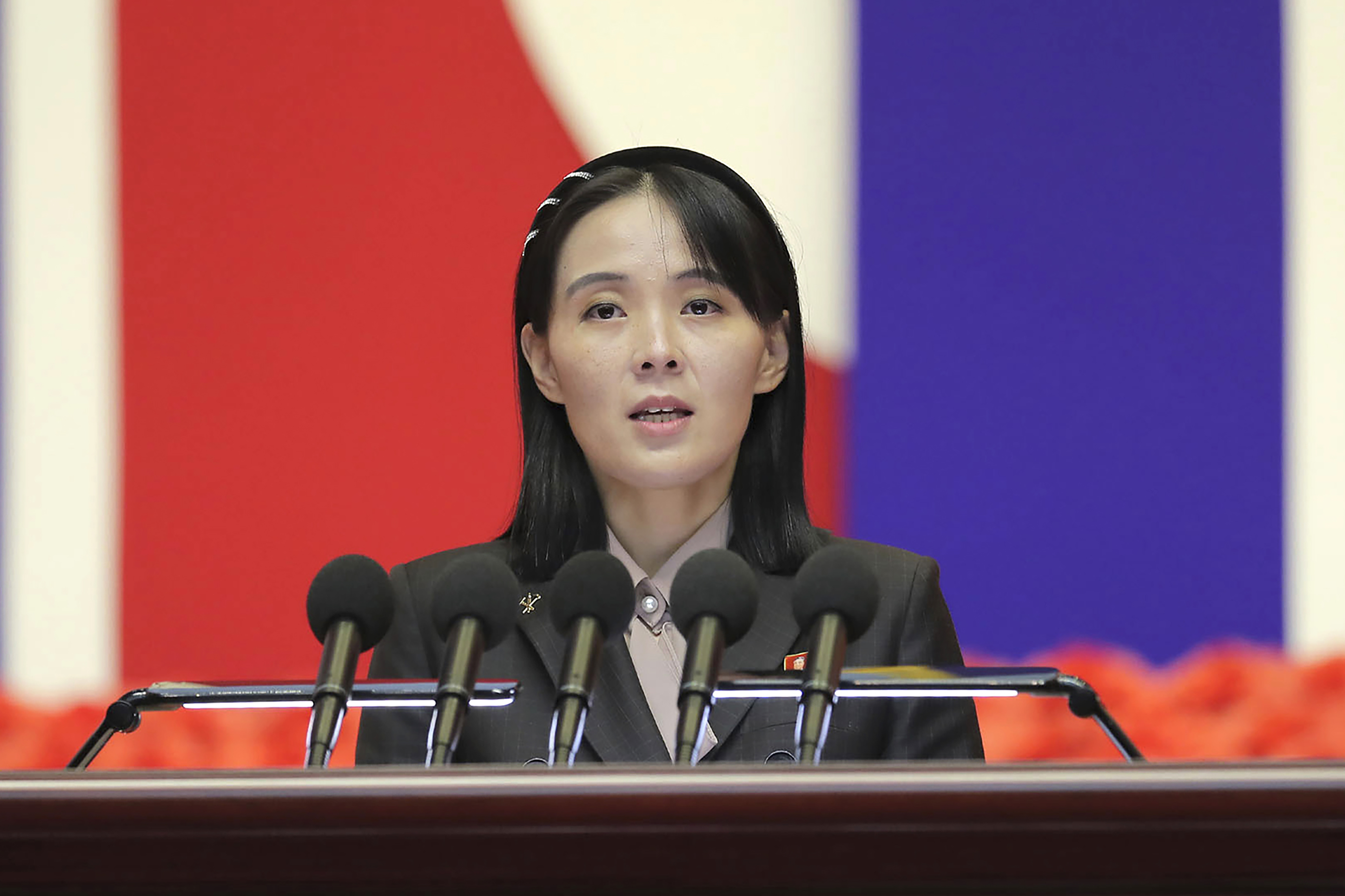 Kim Yo Jong, hermana del dictador norcoreano Kim Jong-un (Agencia Central de Noticias de Corea/Servicio de Noticias de Corea vía AP)