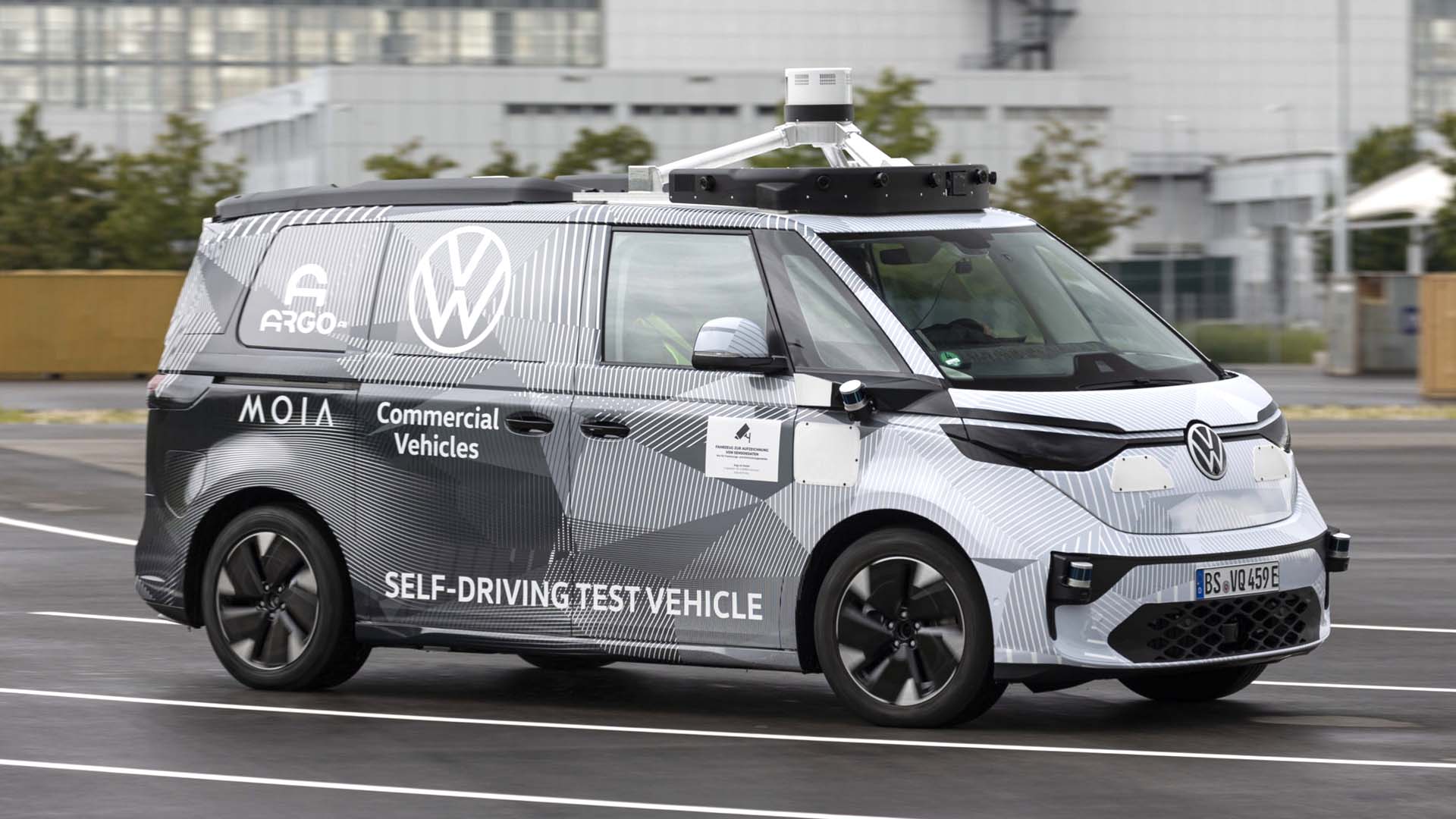 Volkswagen retira su inversión y apostará todo a Cariad, su propia empresa de desarrollo de conducción autónoma, que hasta el momento ha generado más problemas que soluciones para la marca