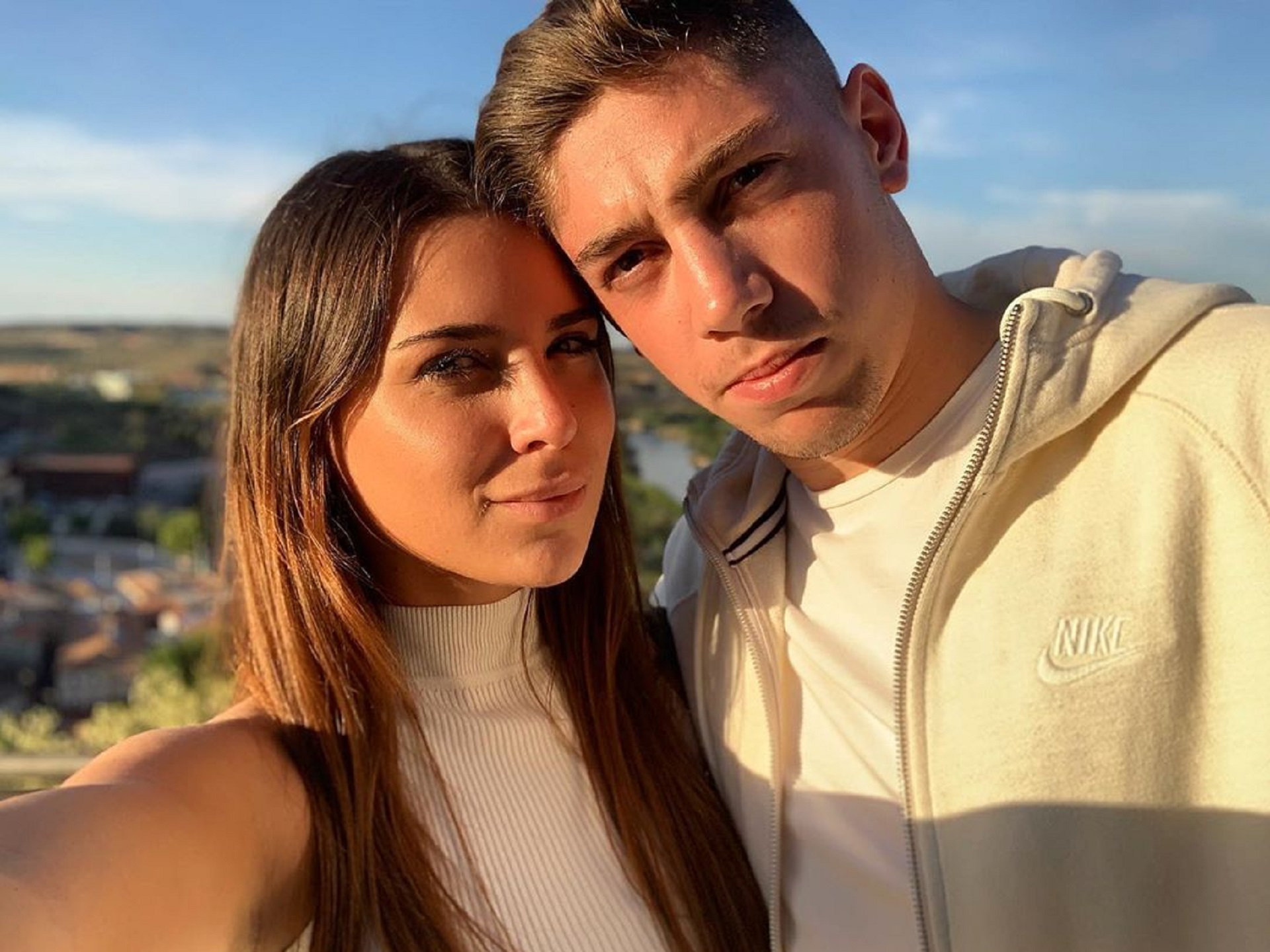 Valverde y su pareja Mina Bonino sufrieron un robo en su primer día de vacaciones en Ibiza