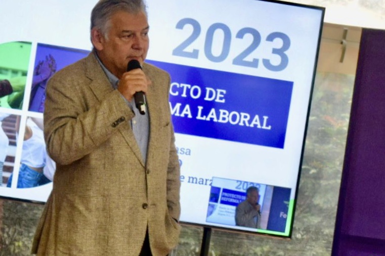 Jaime Cabal, president of Fenalco, presented the results of the Bitácora Express survey on the labor reform of Gustavo Petro.