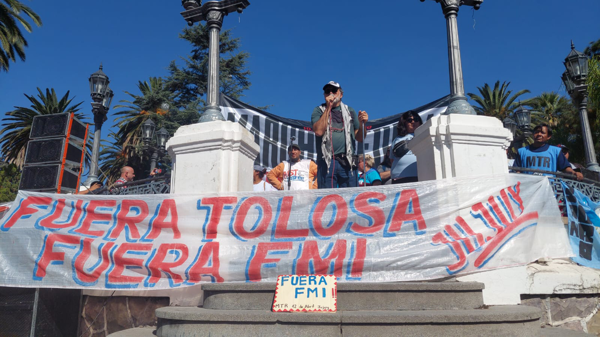 La Marcha Federal llega a Plaza de Mayo. Acamparán y mañana se movilizarán junto a las organizaciones oficialistas contra el FMI y la política económica y social