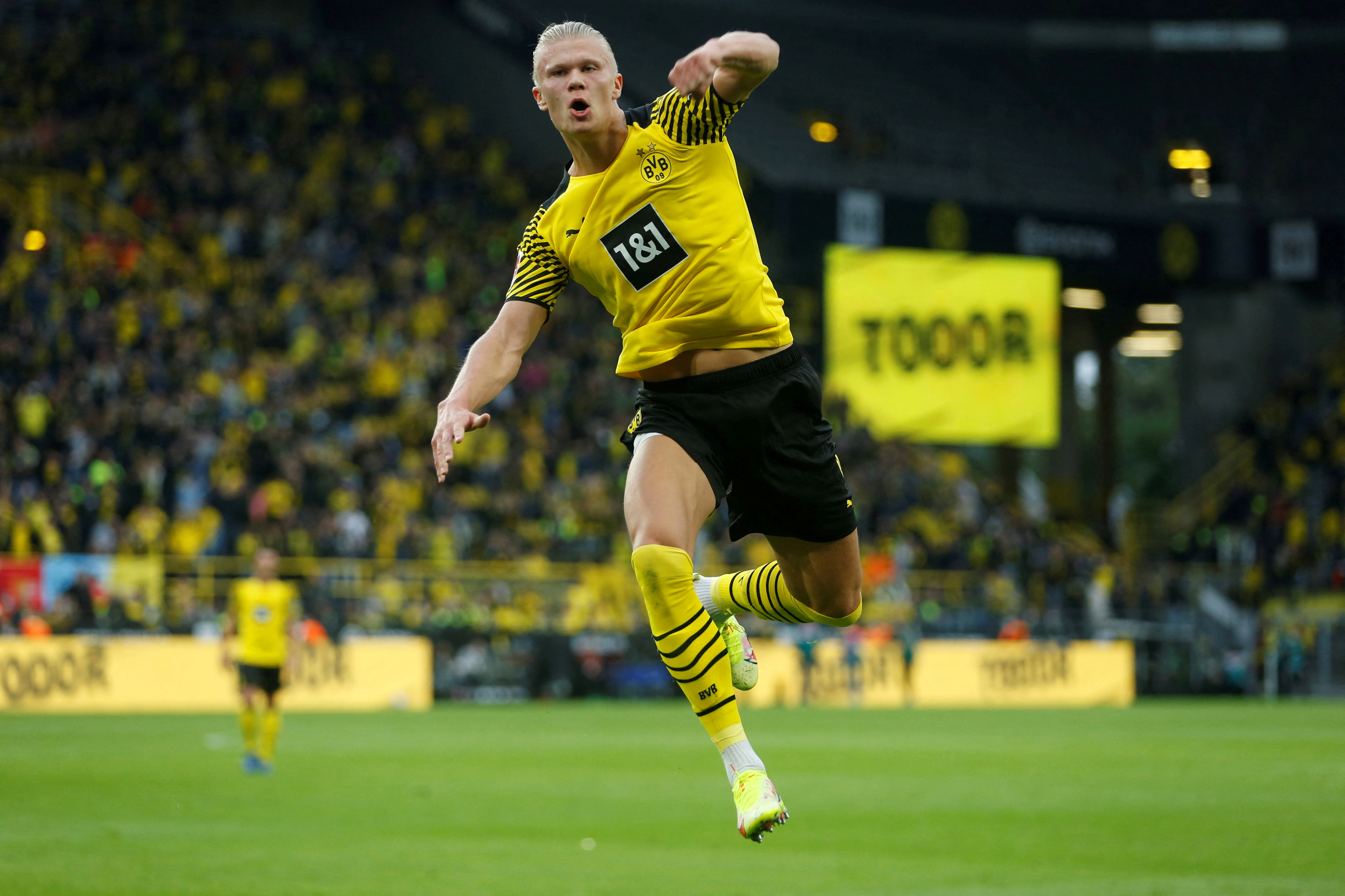 El noruego que brilló en Borussia Dortmund será nuevo jugador del Manchester City, 150 millones de euros