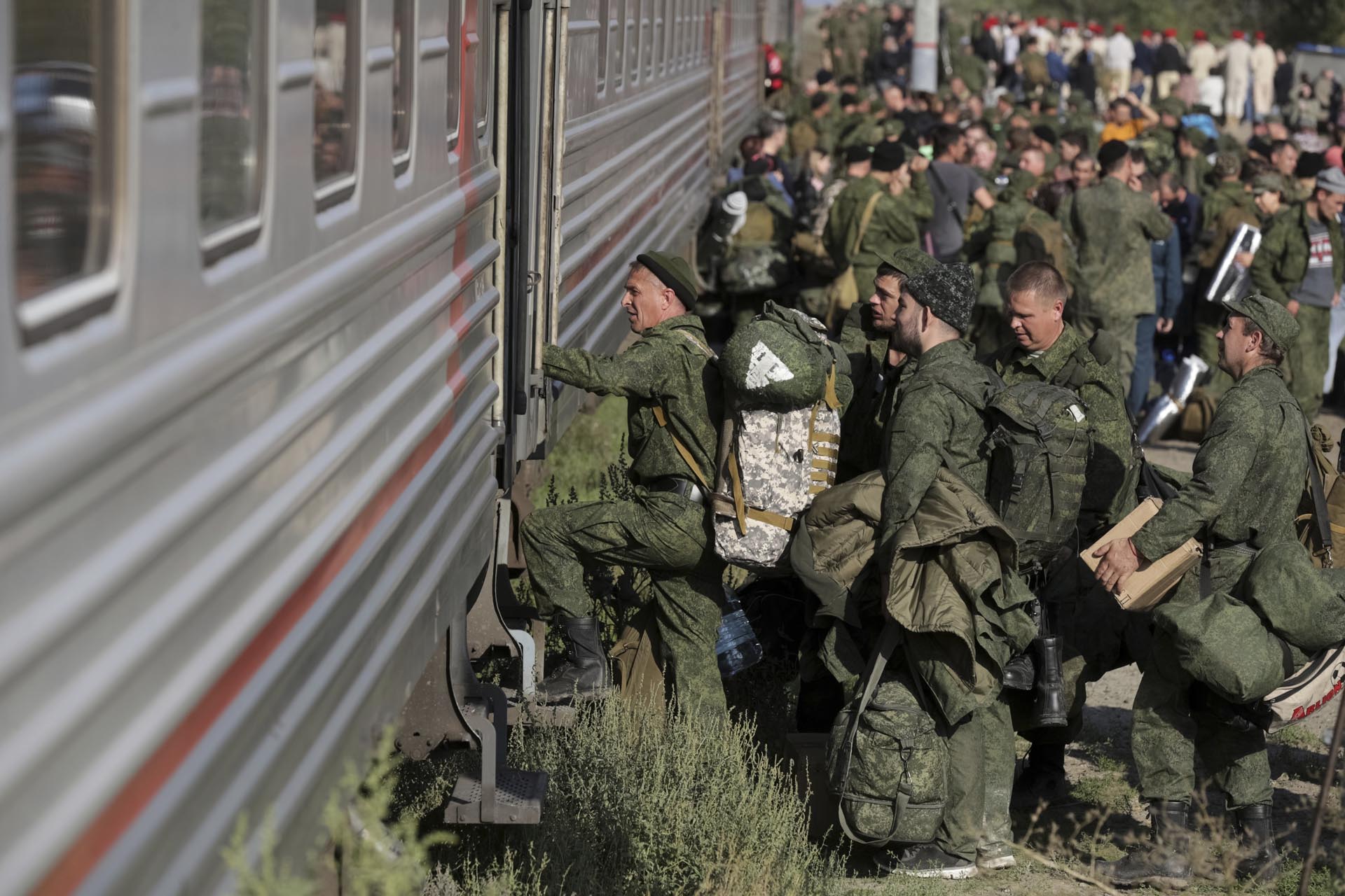 Russian recruits take a train at a railway station in Prudboi, in Russia’s Volgograd region, Thursday, Sept. 29, 2022. President Vladimir Putin announced a partial mobilization, the first since World War II, amid the war in Ukraine. (AP Photo, File)