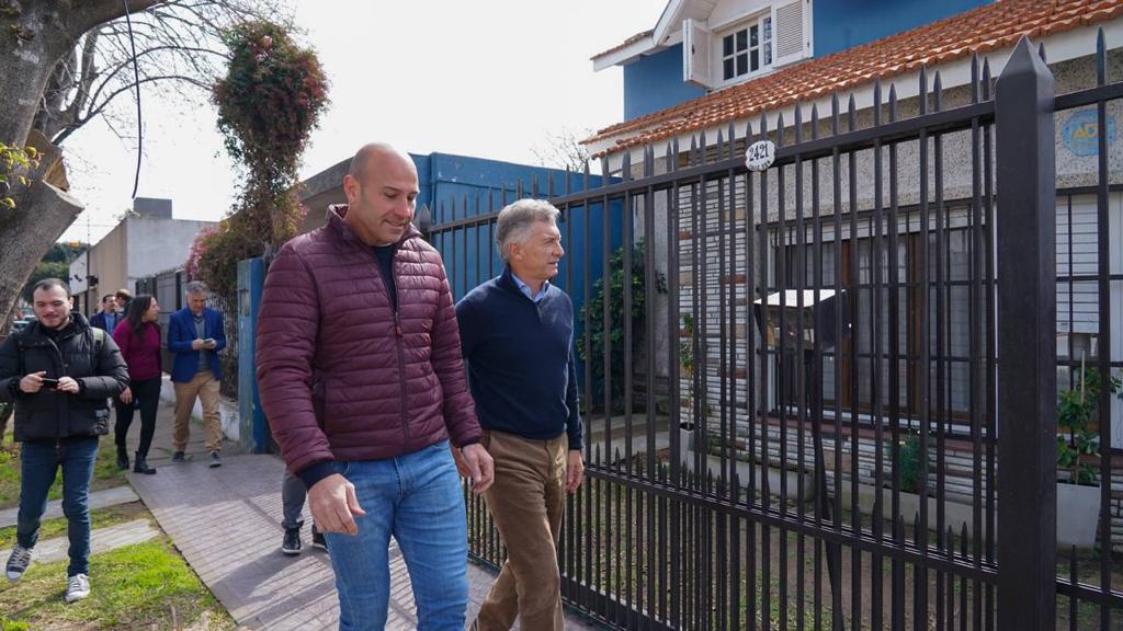 Molina de recorrida con Macri en Quilmes
