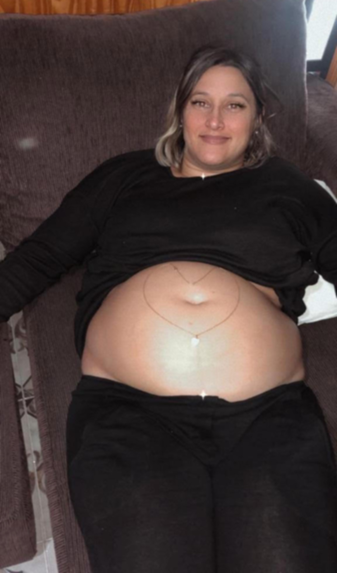 Paola Nucci, en la plenitud de su embarazo de 5 meses 