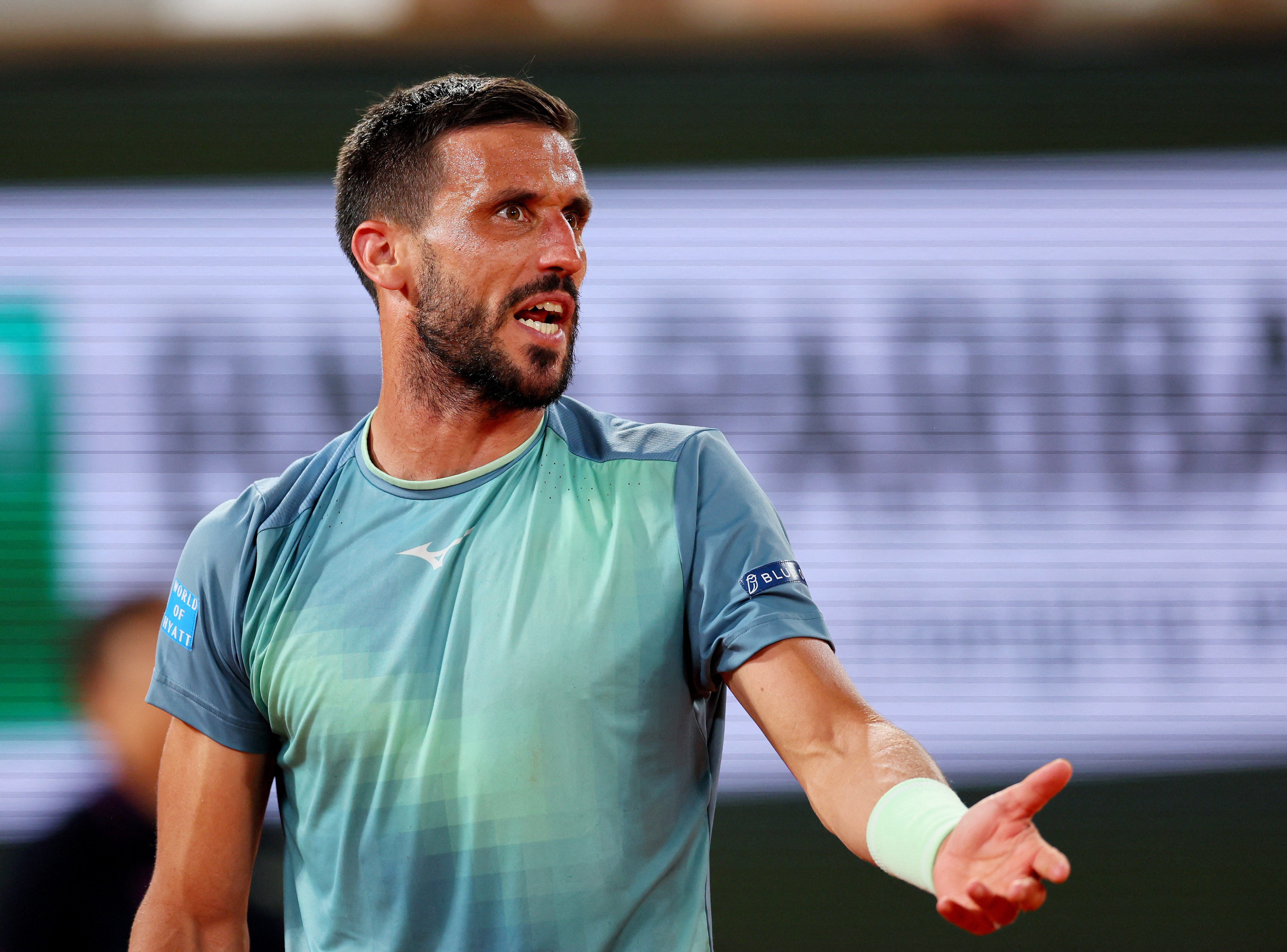 La extraña pirueta que definió un partido de tenis y fastidió al ganador: “¿Es acaso el match point más insólito de la historia?”