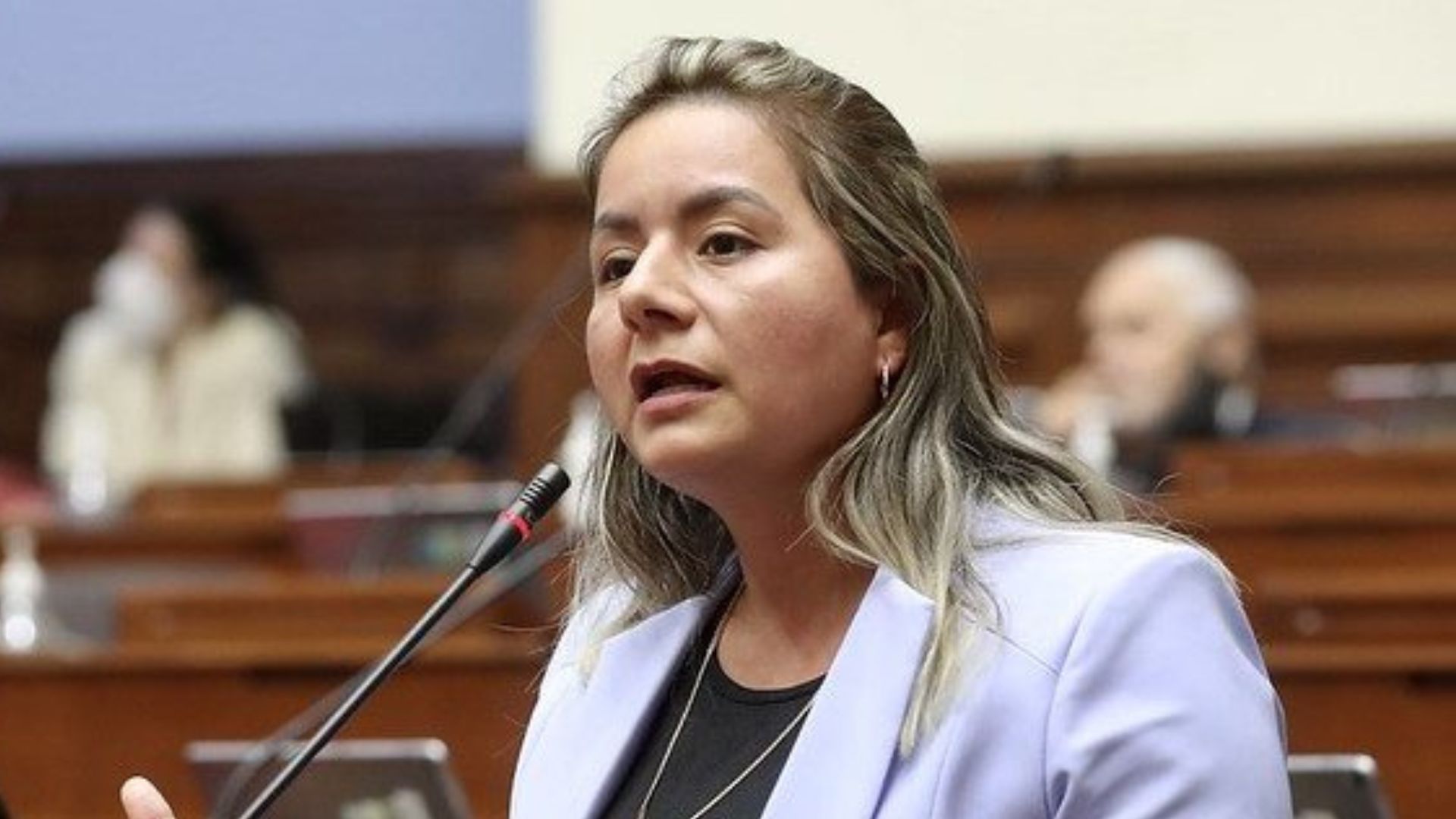 Tania Ramírez rechaza versión de Vladimir Cerrón: “Ningún pueblo pide Asamblea Constituyente”