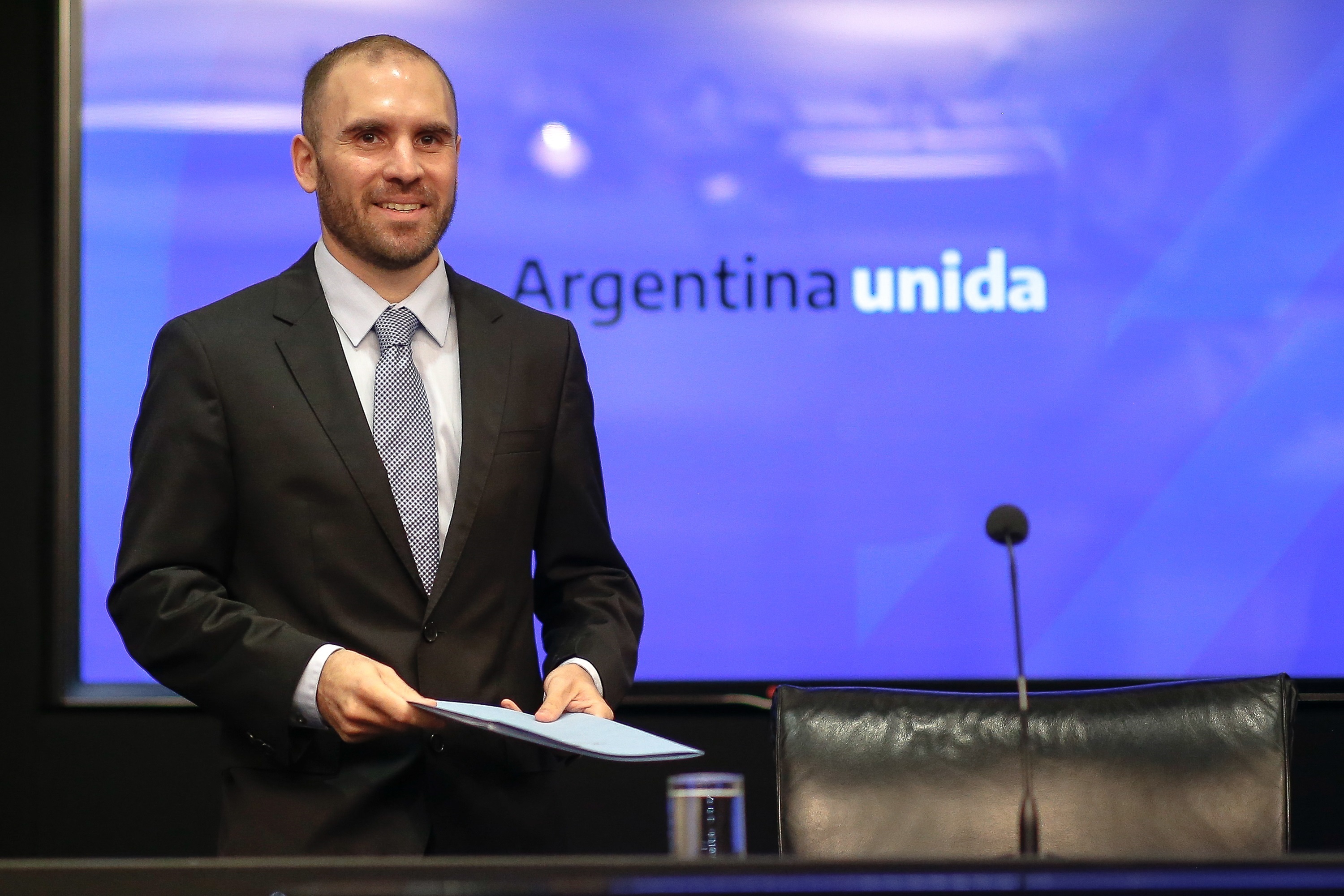 El ministro de Economía, Martín Guzmán, seguirá negociando con los acreedores por diez días más
