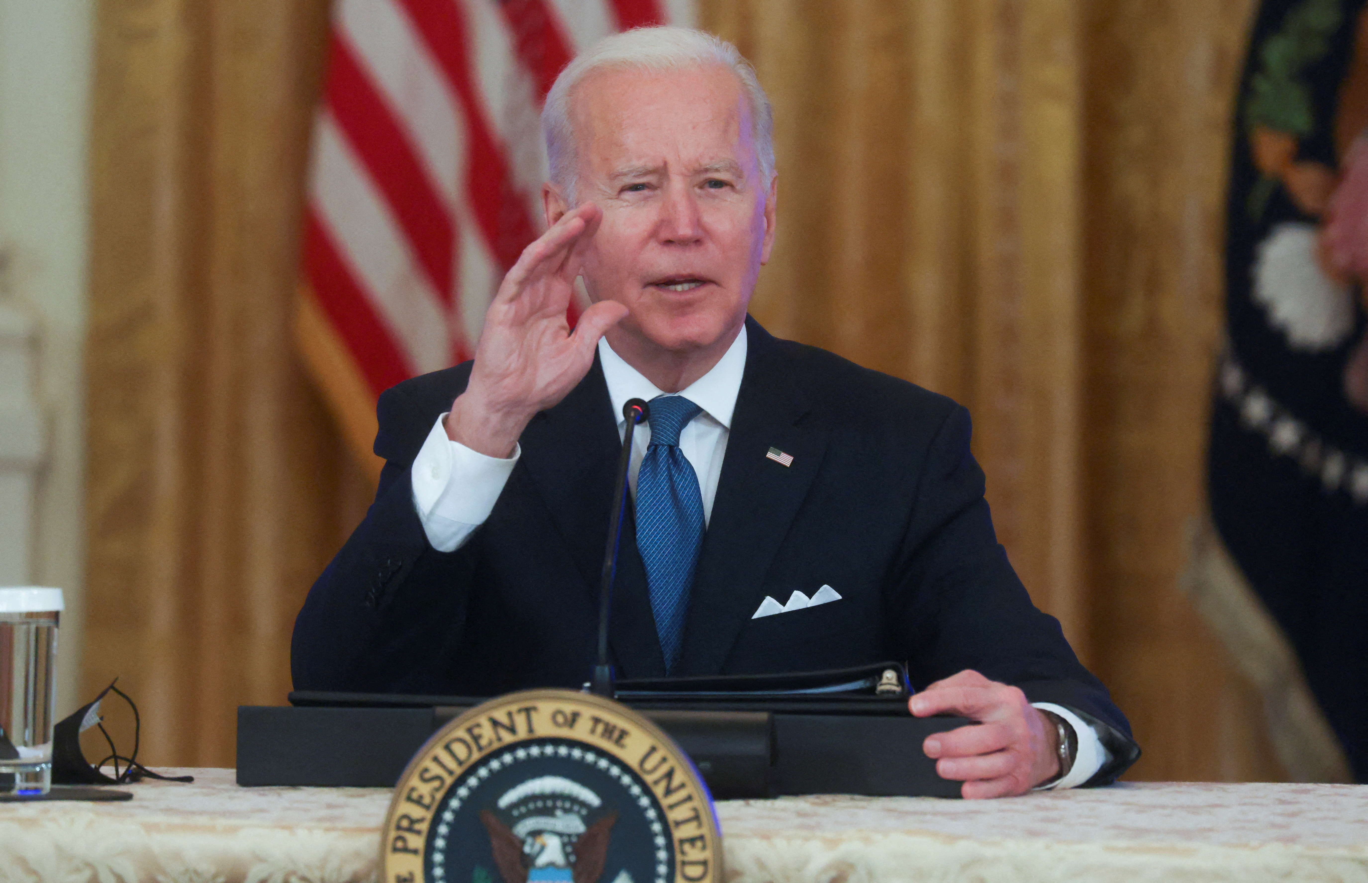 Biden aseguró que la medida revitalizará el motor de innovación de la economía