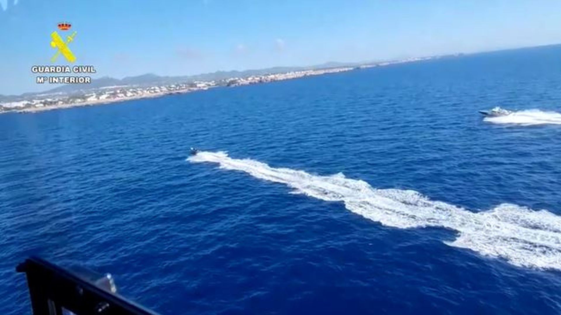 Video: persecución en barco terminó con tres narcotraficantes detenidos en España  