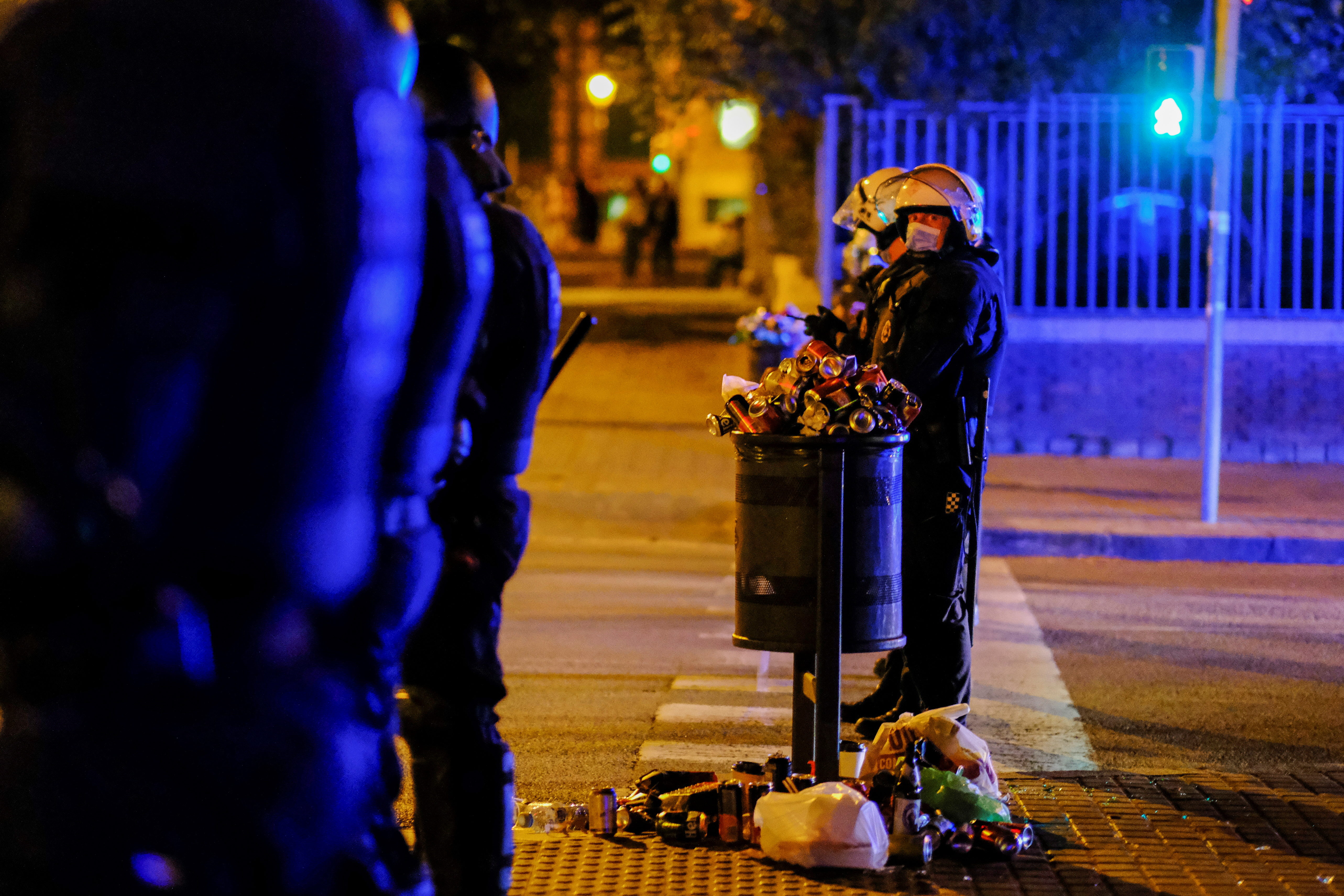 Efectivos policiales españoles (REUTERS/Nacho Doce)