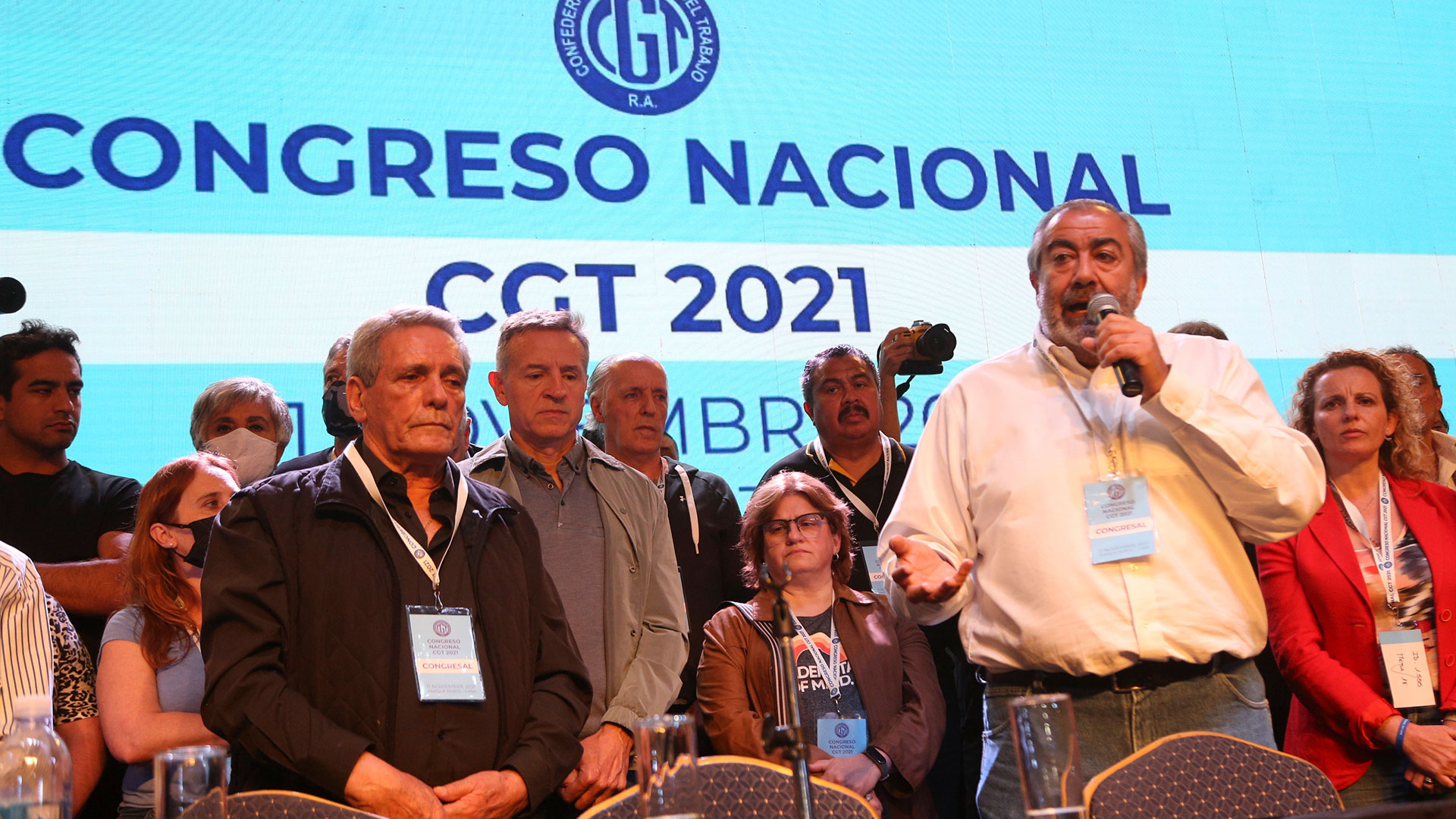 Carlos Acuña y Héctor Daer, en el último congreso de la CGT