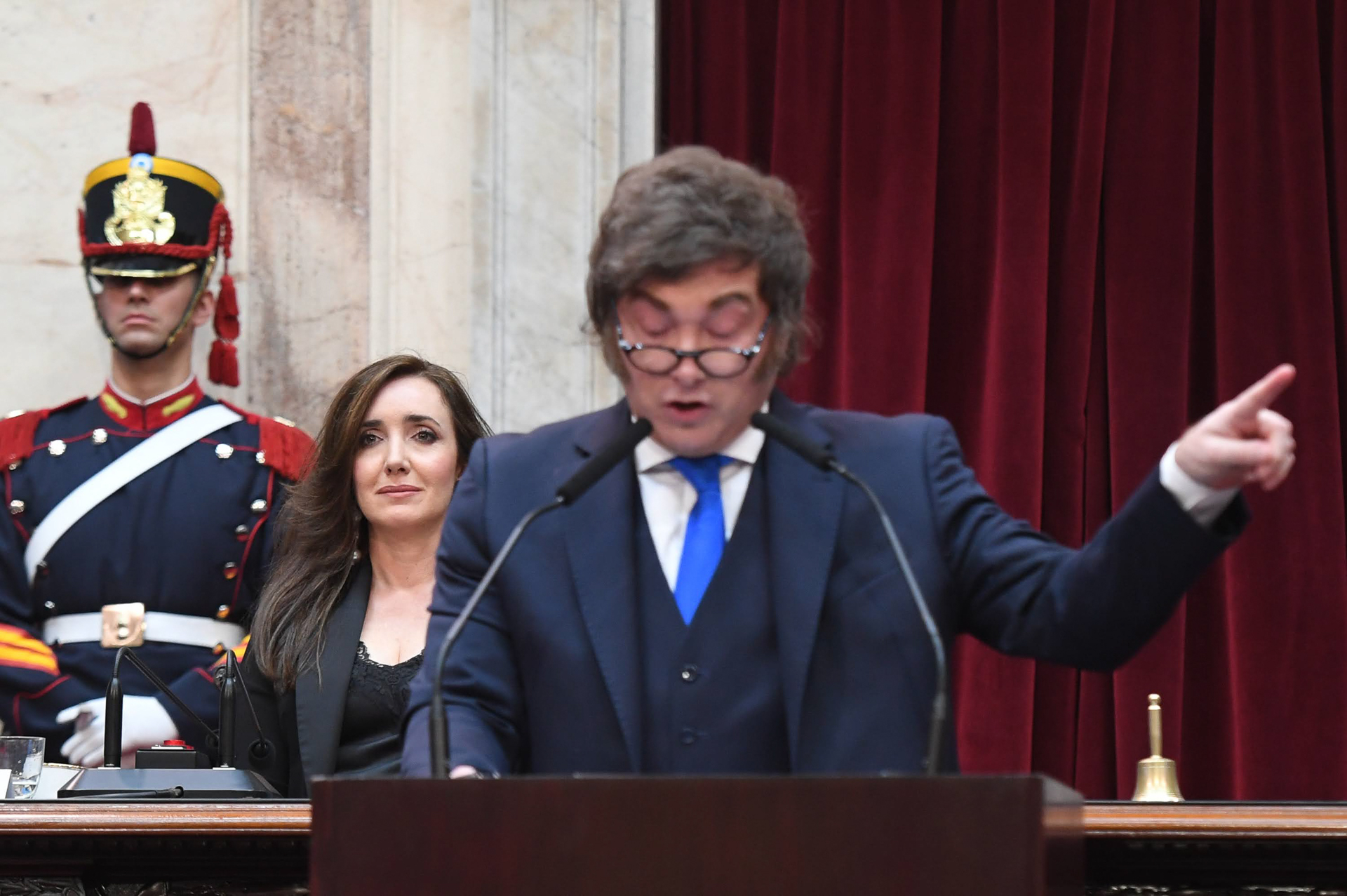 EN VIVO: Estados Unidos dijo que logró la superioridad aérea y no descartó enviar tropas de tierra a Irán